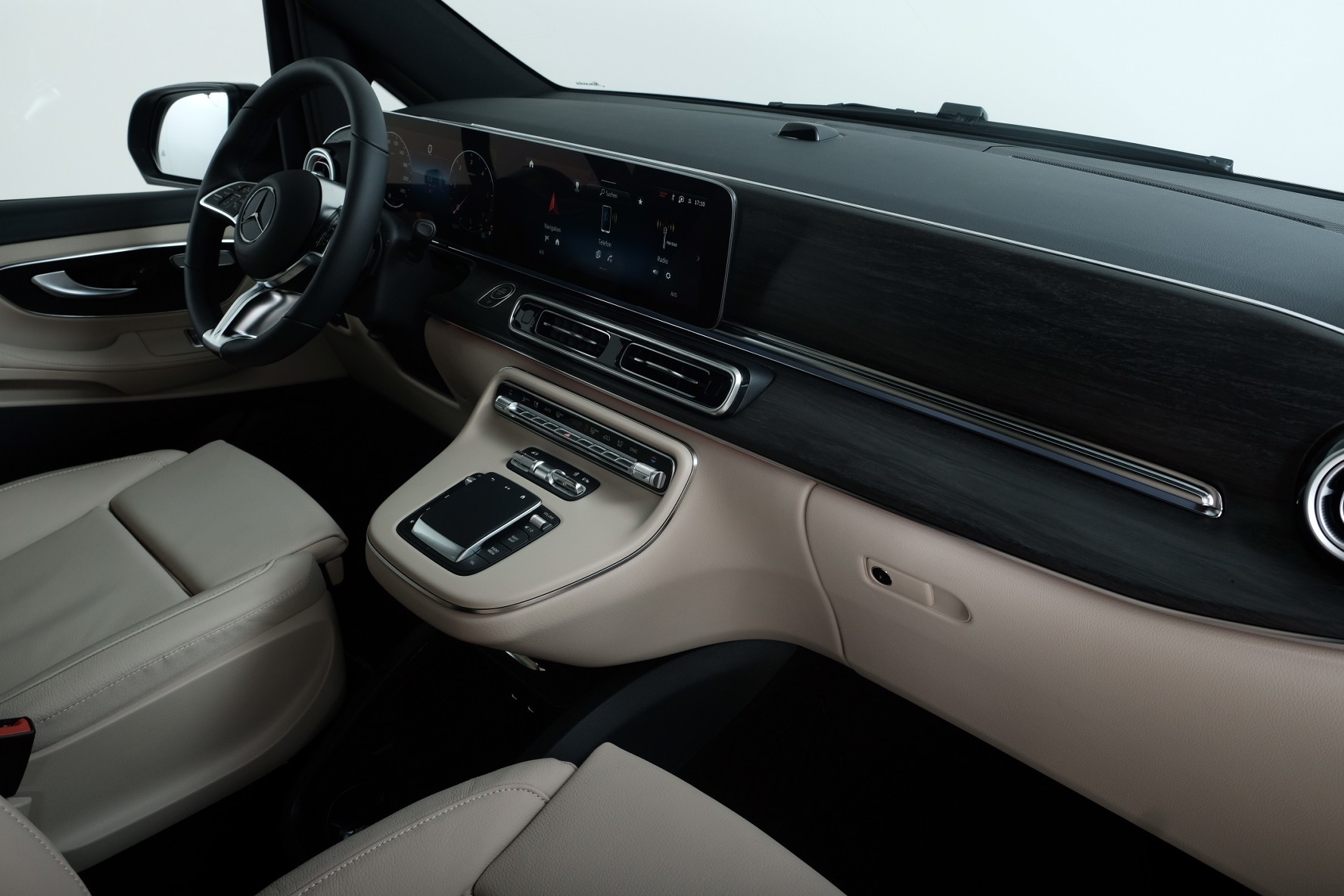 MERCEDES-BENZ V 250 d Avantgarde extra lang V447-image-5