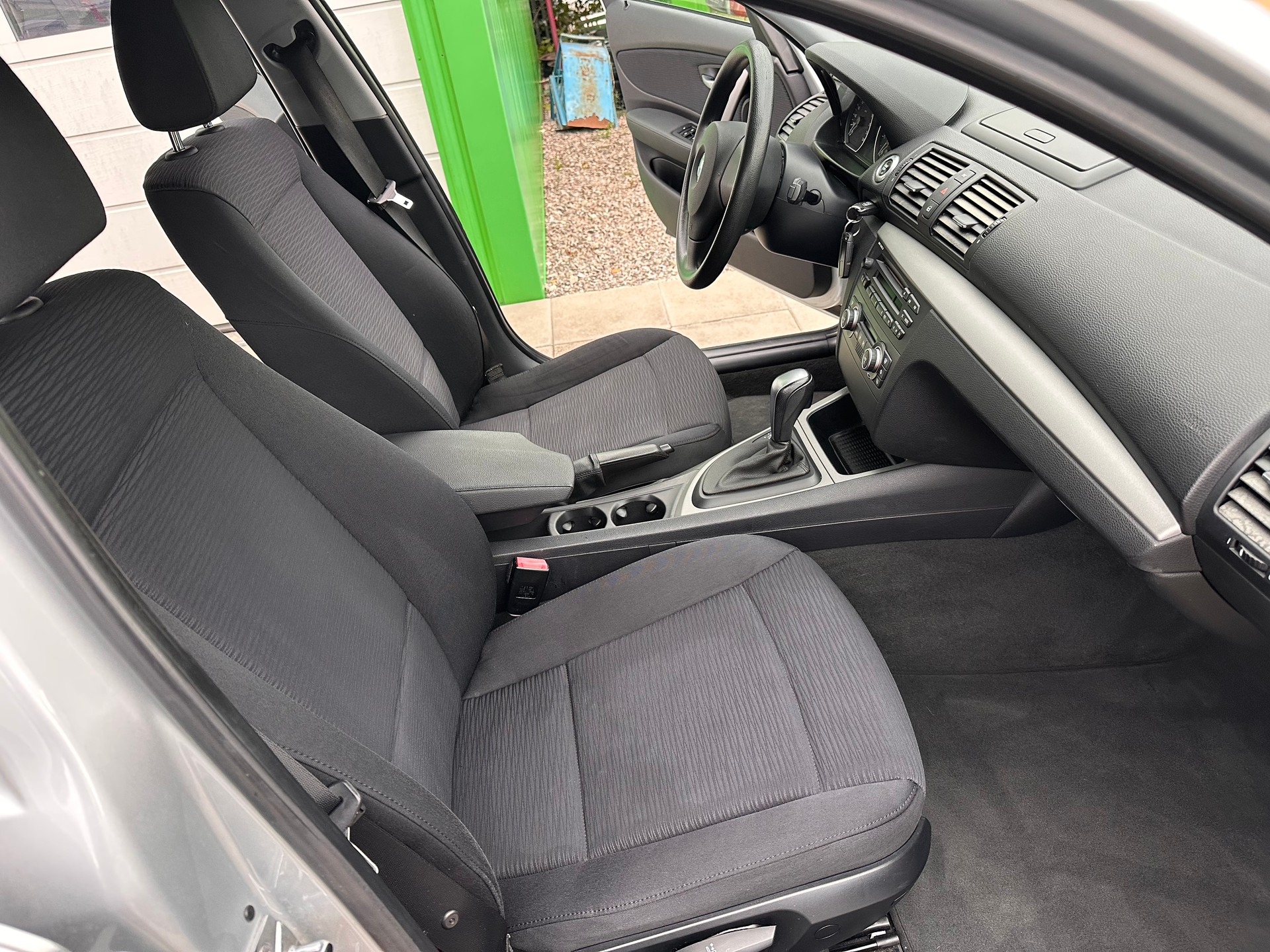 BMW 116i Steptronic-image-11