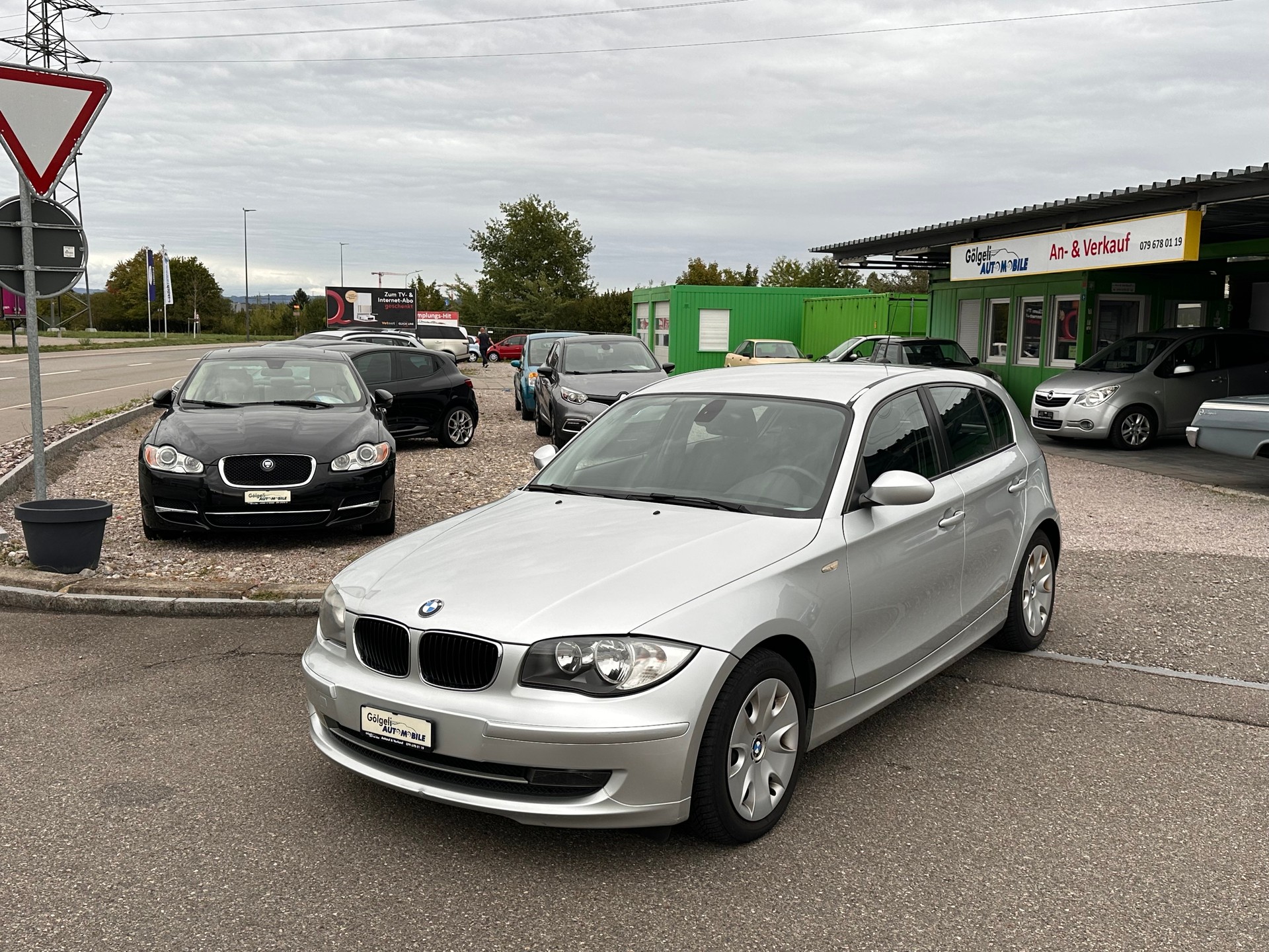 BMW 116i Steptronic-image-0