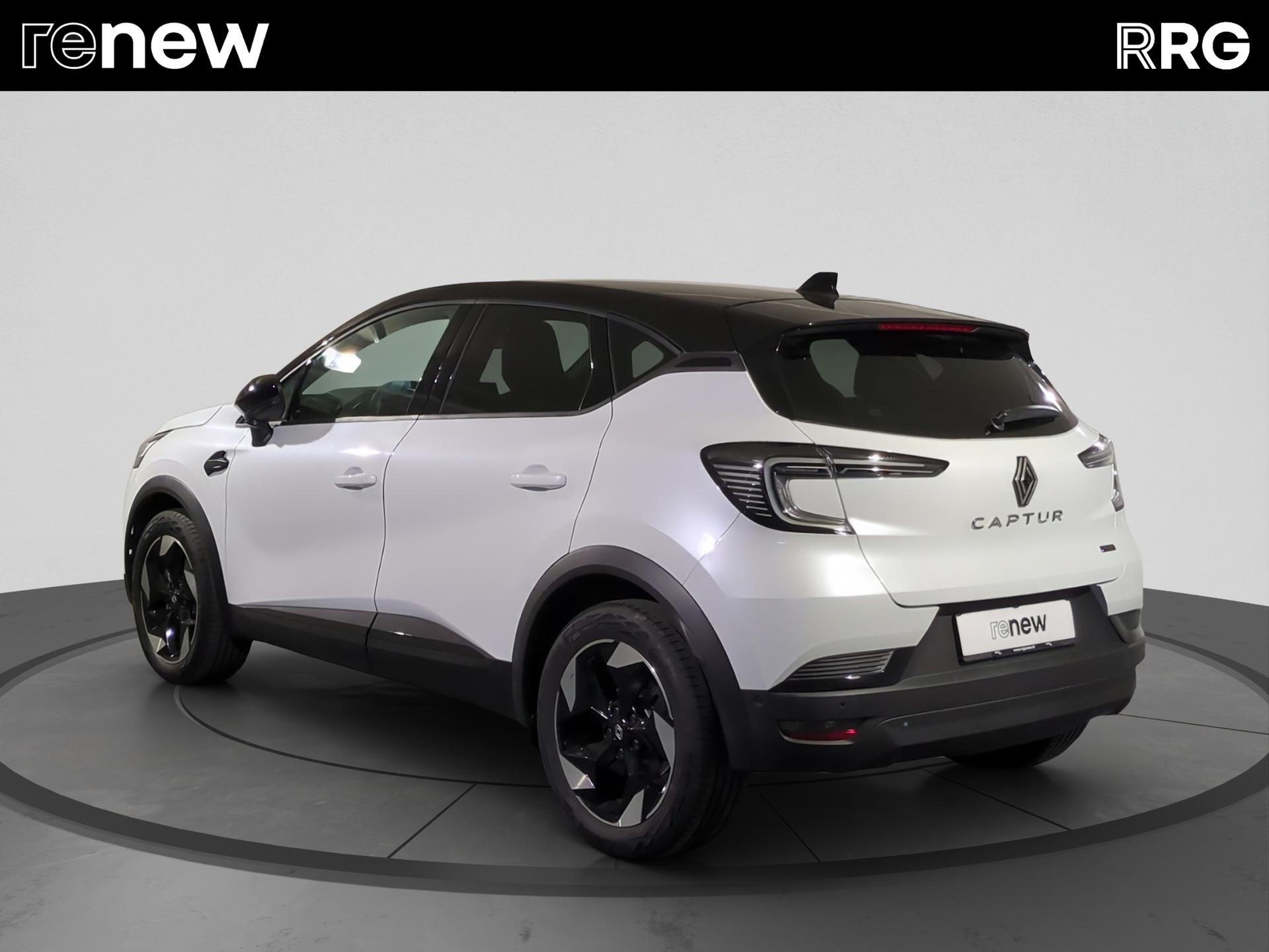 RENAULT Captur 1.8 E-Tech 160 Techno DHT-image-4