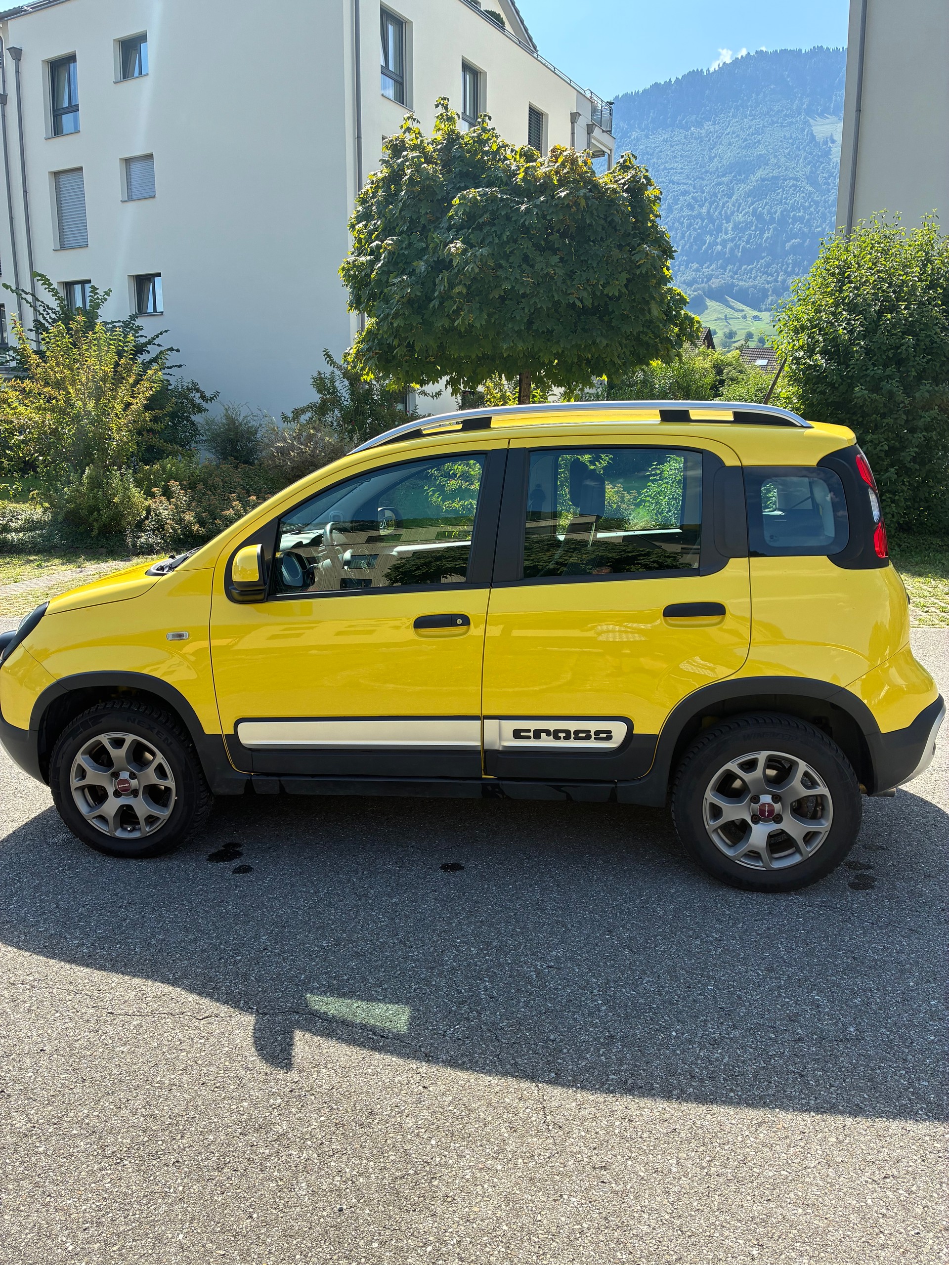 FIAT 0.9 T TwinAir Cross 4x4 S/S-image-1