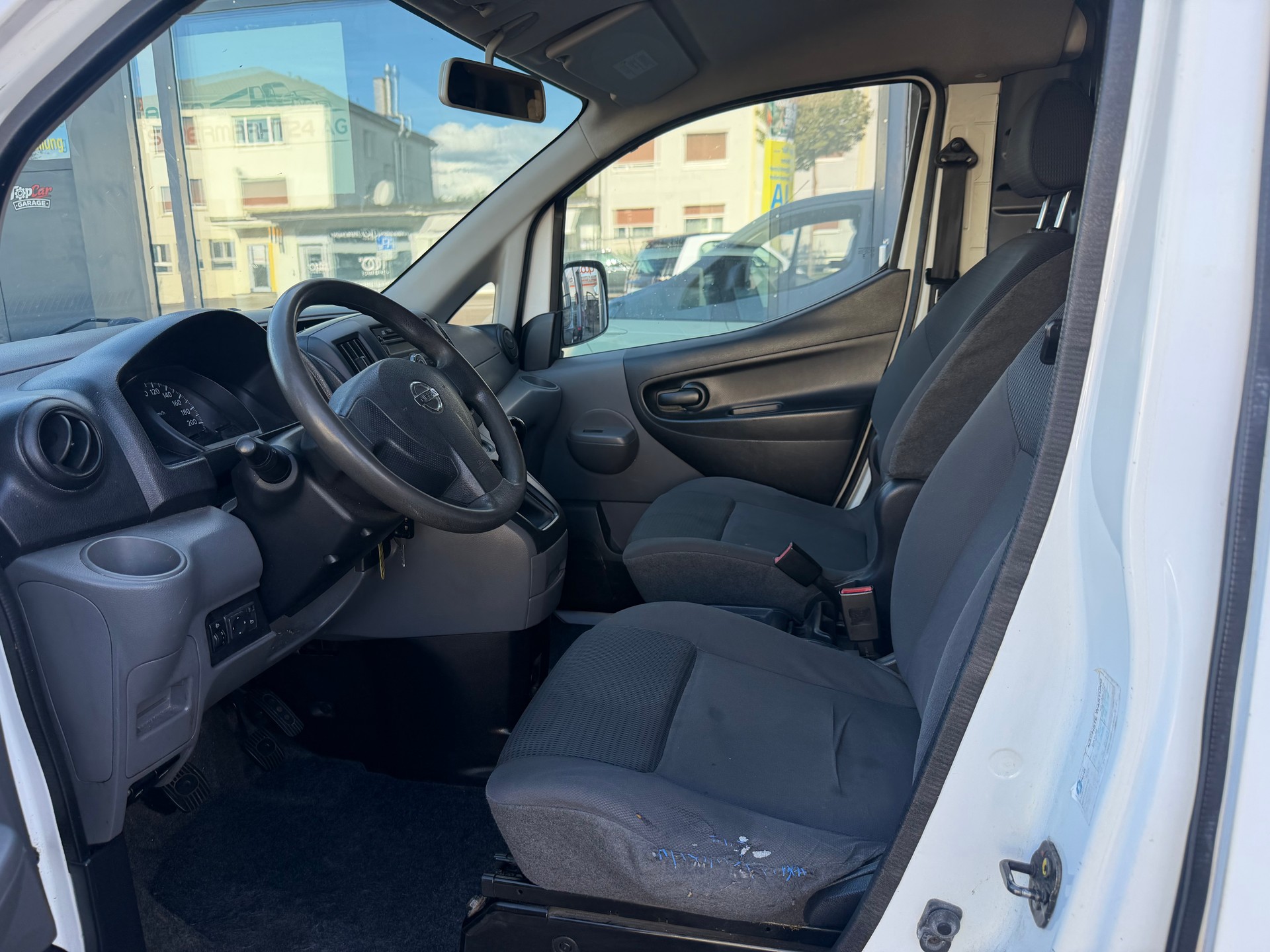 NISSAN NV200 1.6 16V 110 Premium Euro 4-image-11