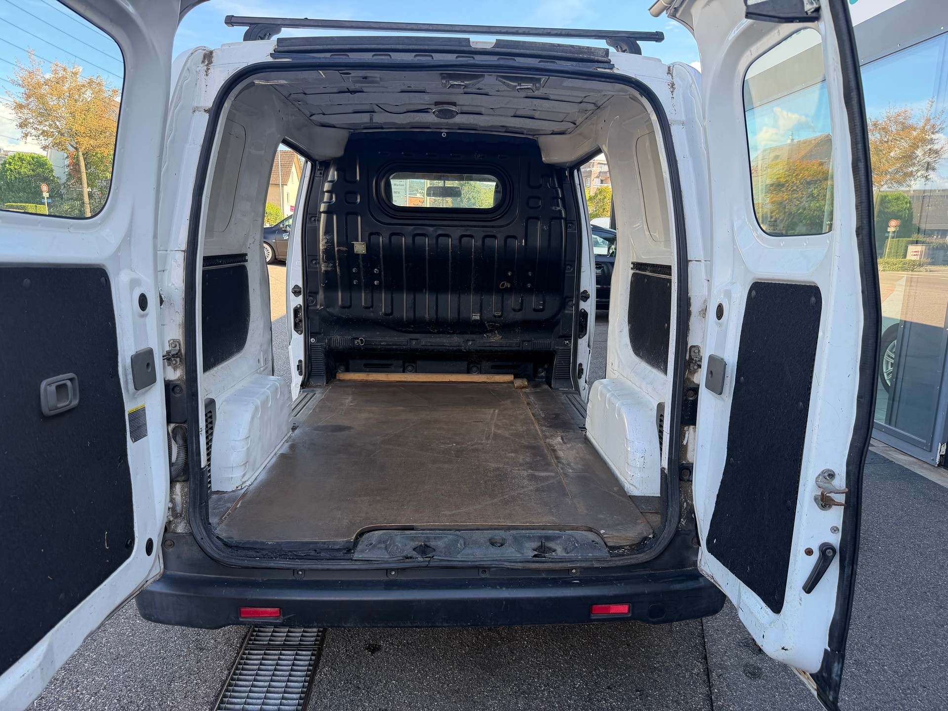 NISSAN NV200 1.6 16V 110 Premium Euro 4-image-9