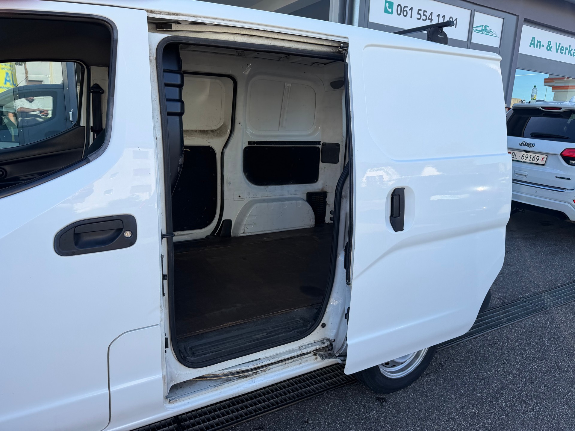 NISSAN NV200 1.6 16V 110 Premium Euro 4-image-8