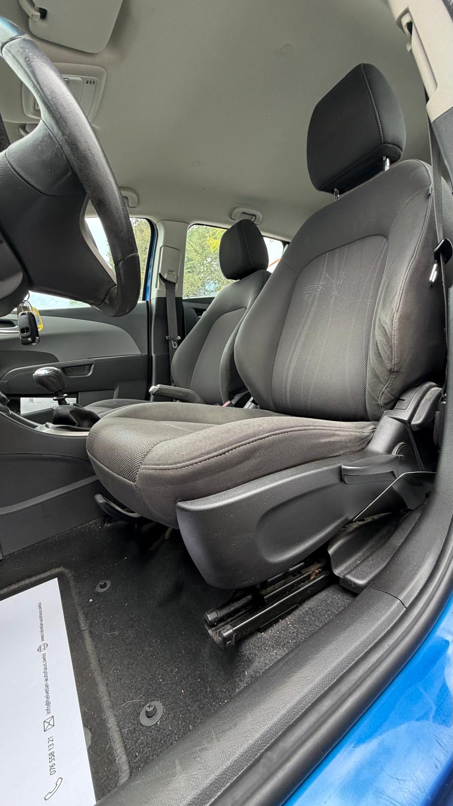 CHEVROLET Aveo 1.6 LTZ-image-7