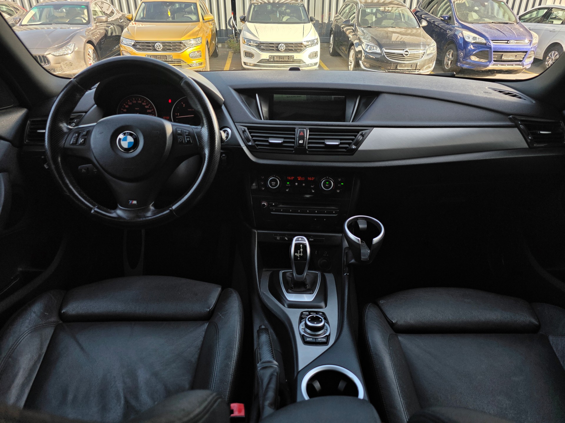 BMW X1 xDrive 18d Sport Line-image-7