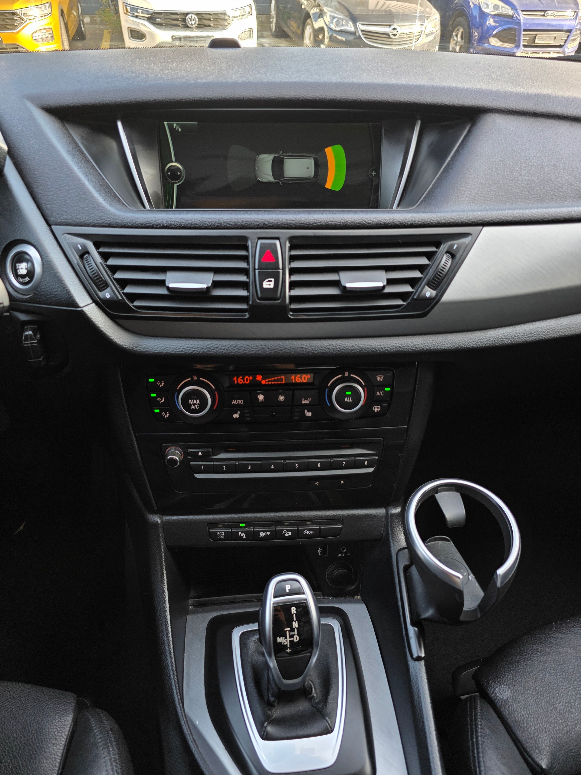 BMW X1 xDrive 18d Sport Line-image-9