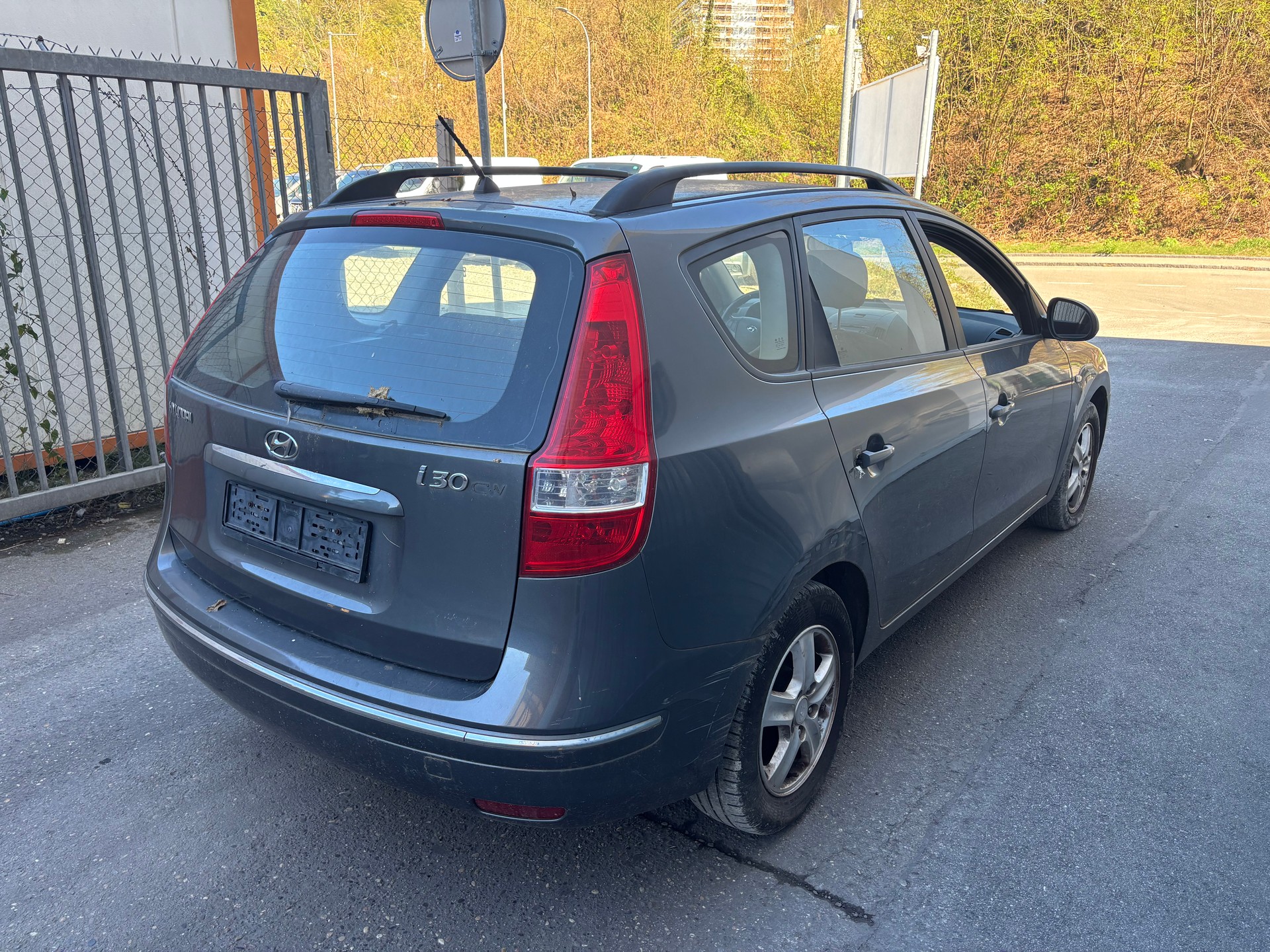 HYUNDAI i30 Wagon 1.6 Style-image-3
