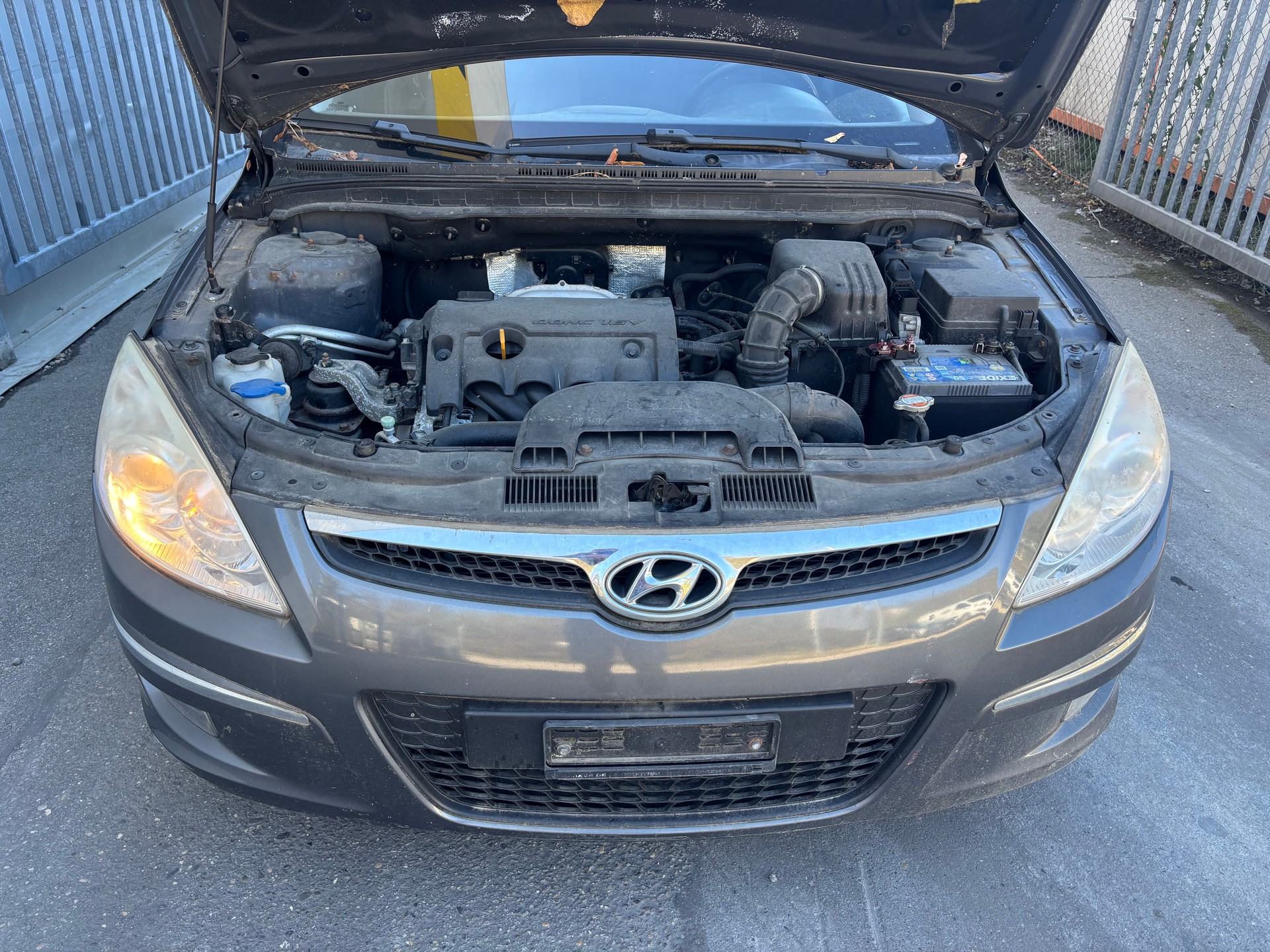 HYUNDAI i30 Wagon 1.6 Style-image-12