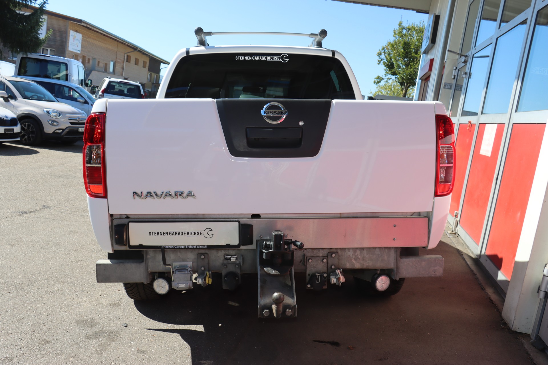 NISSAN Navara V6 Double Cab LE 3.0 dCi 4WD LB Automat-image-6