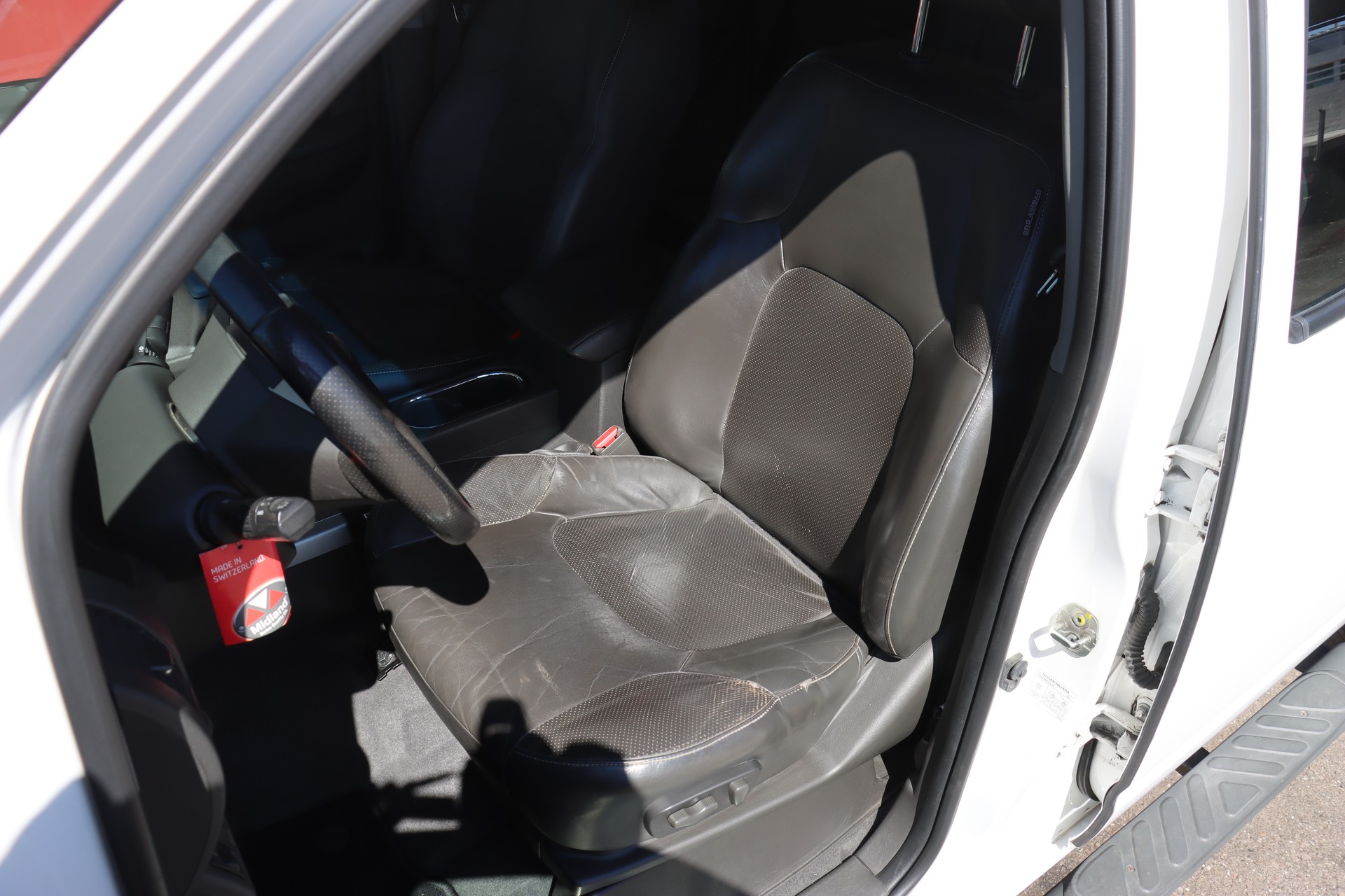 NISSAN Navara V6 Double Cab LE 3.0 dCi 4WD LB Automat-image-11