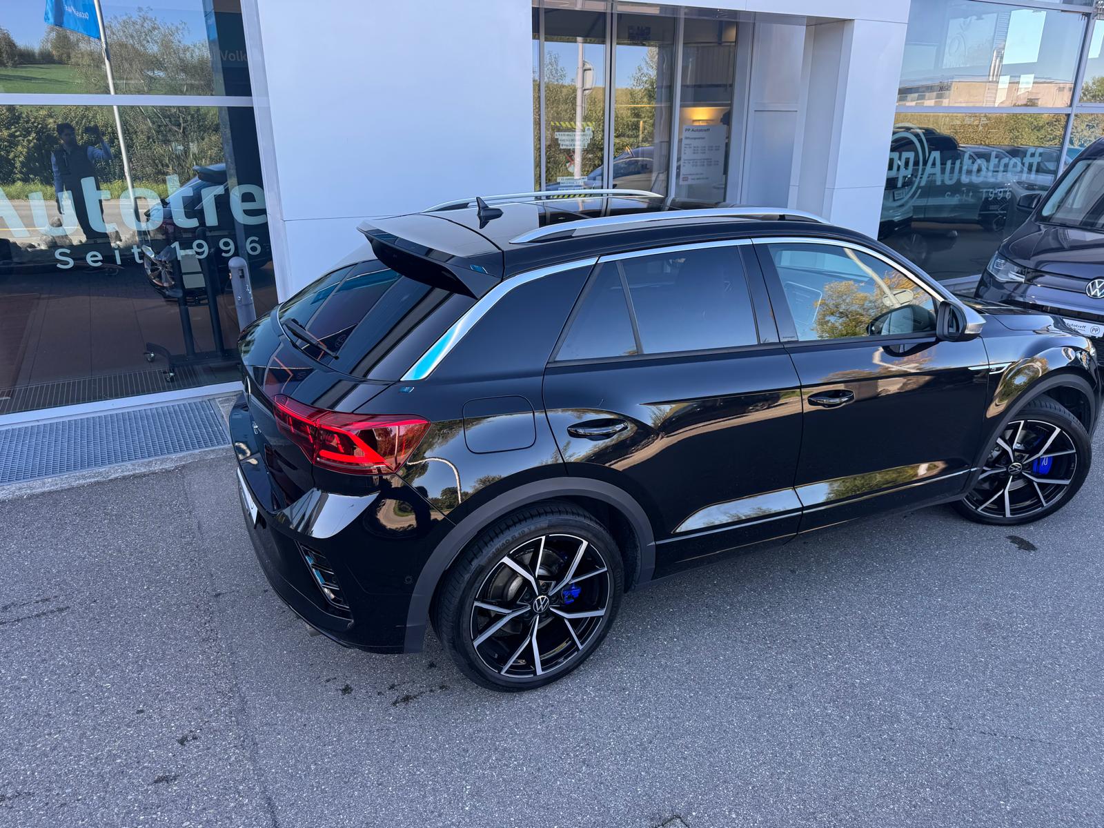 VW T-Roc 2.0 TSI R DSG 4Motion-image-3