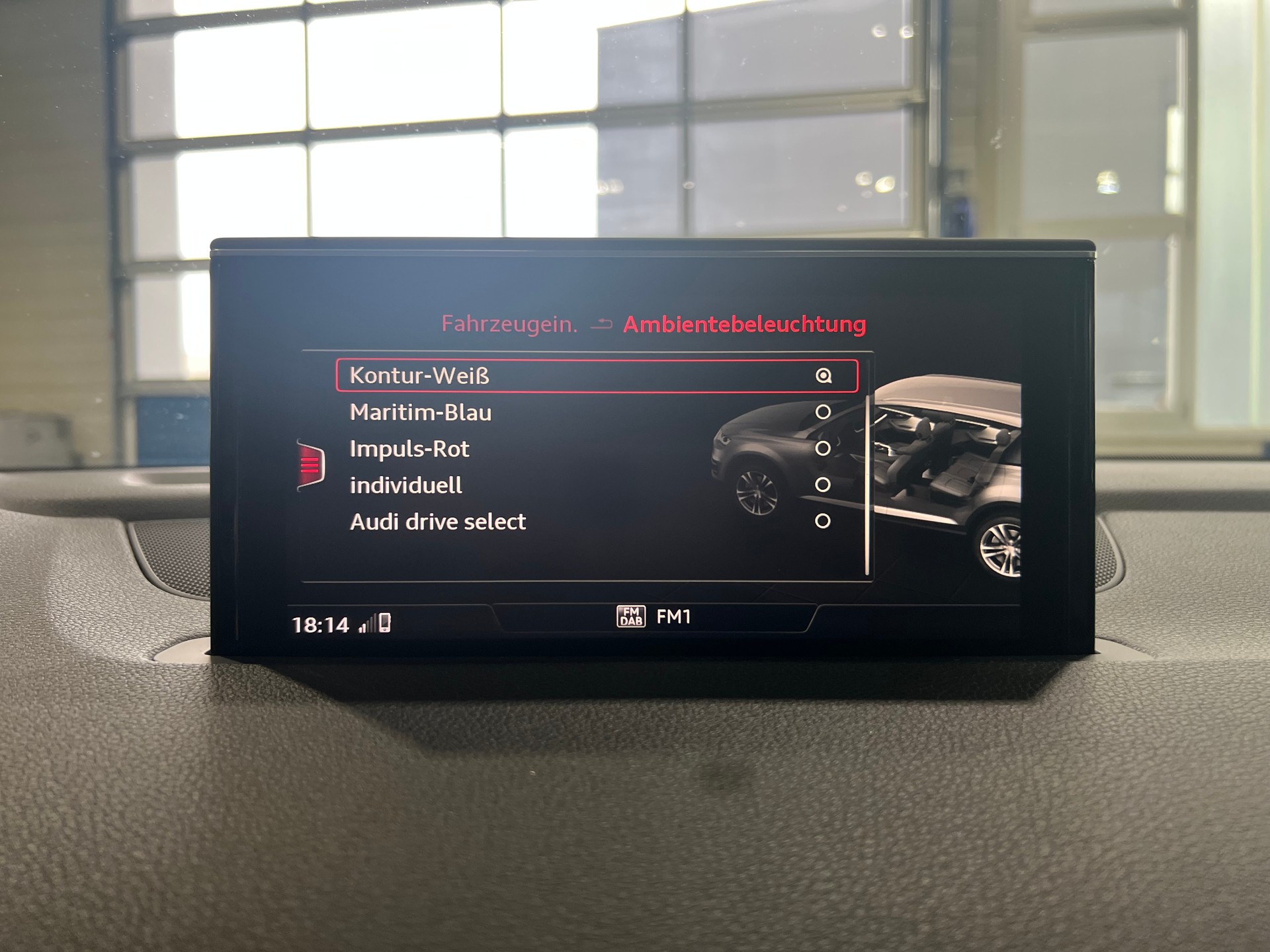 AUDI Q7 3.0 TDI quattro tiptronic**Ab Platz für Export**-image-10
