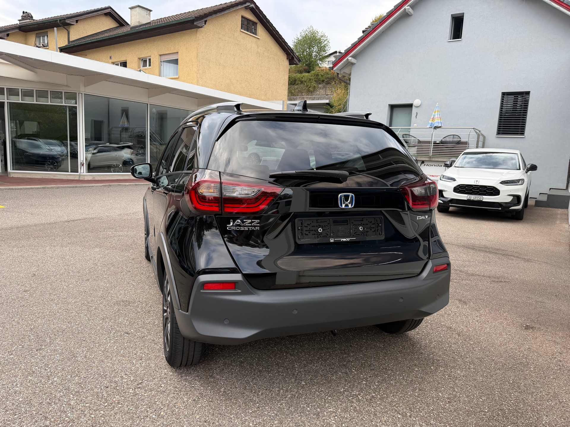 HONDA Jazz 1.5i-MMD Crosstar Executive E-CVT-image-5