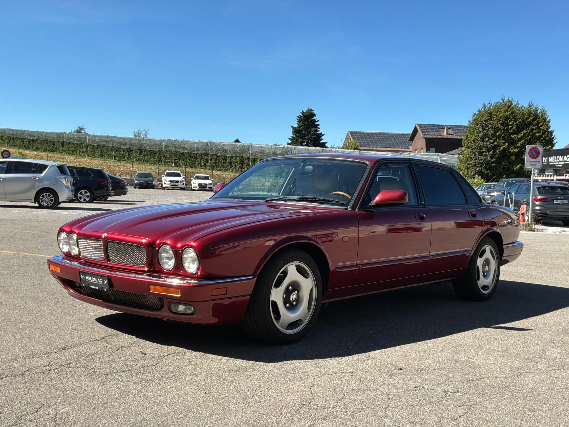 JAGUAR XJR 4.0 Supercharged-image-1