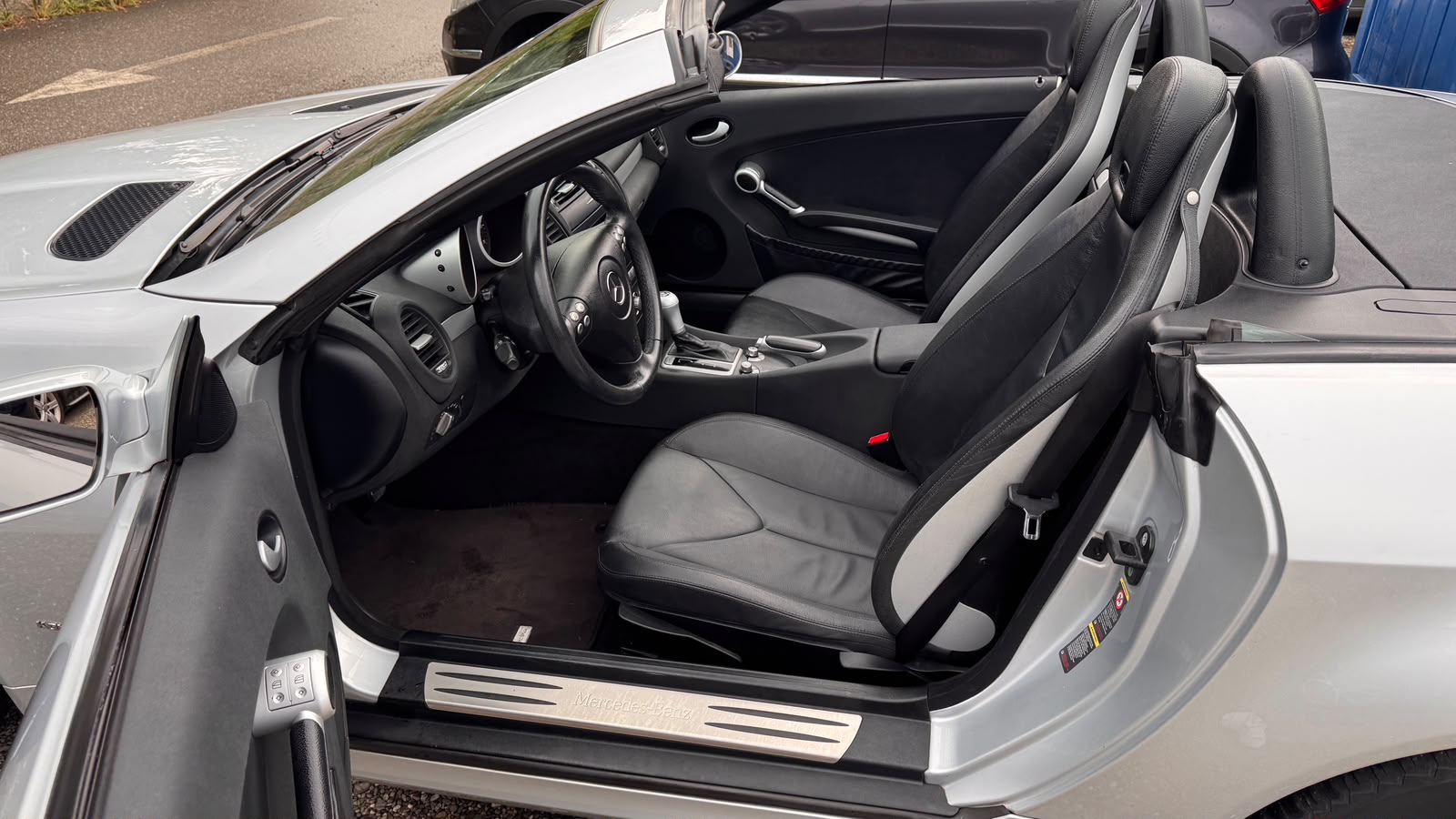MERCEDES-BENZ SLK 200 Kompressor-image-8