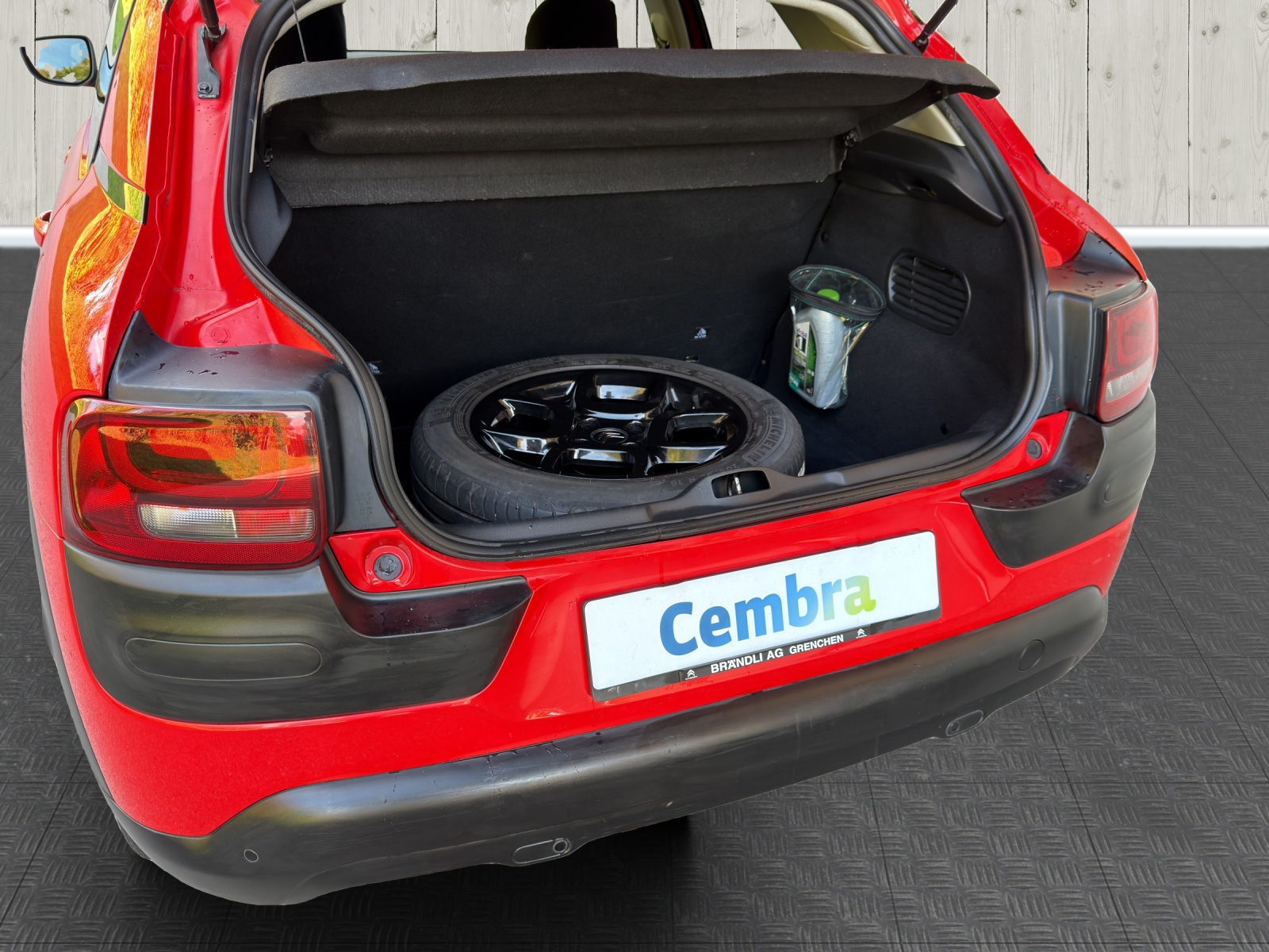 CITROEN C4 Cactus 1.2 VTi Shine Edition-image-15