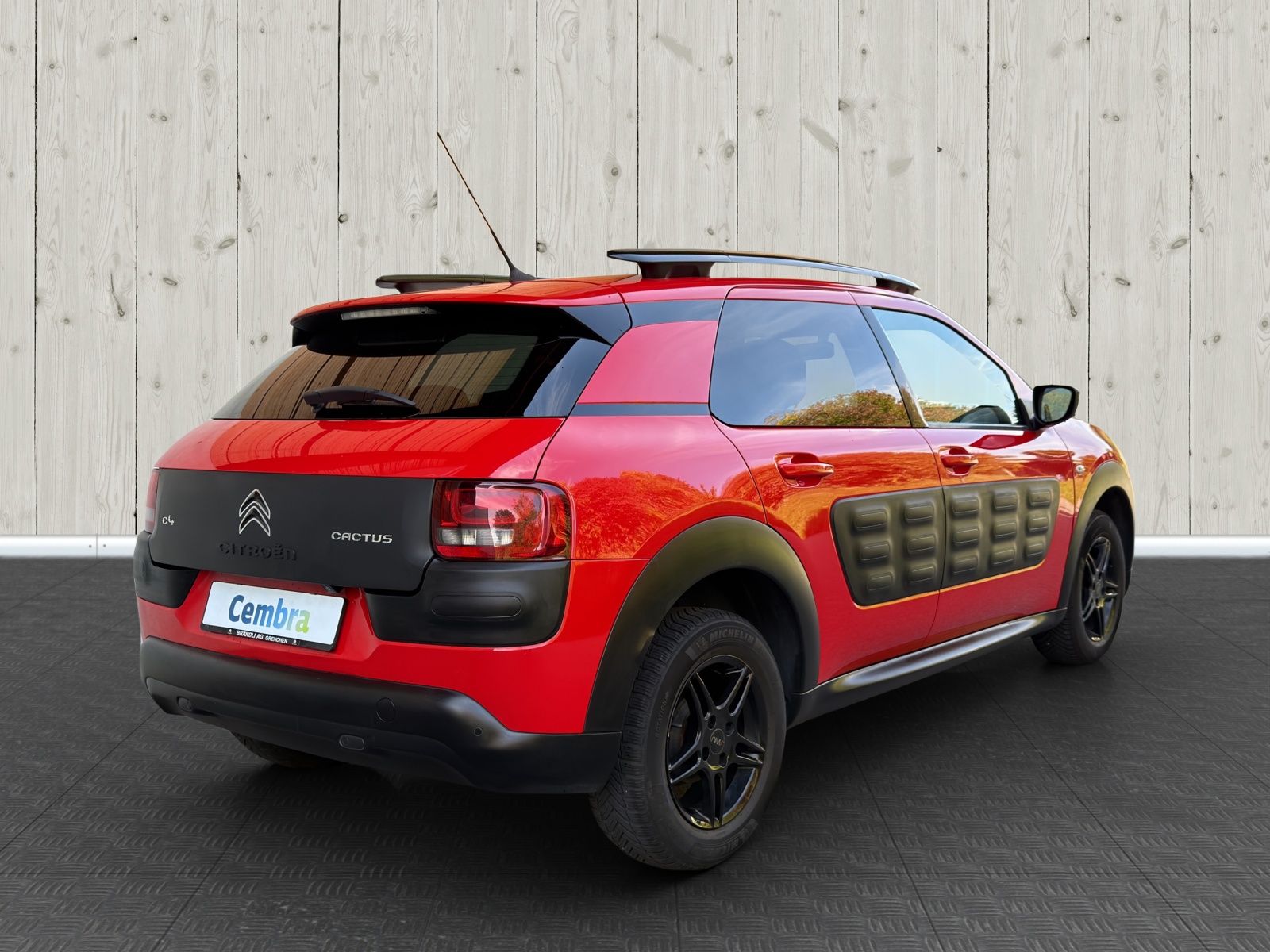 CITROEN C4 Cactus 1.2 VTi Shine Edition-image-6