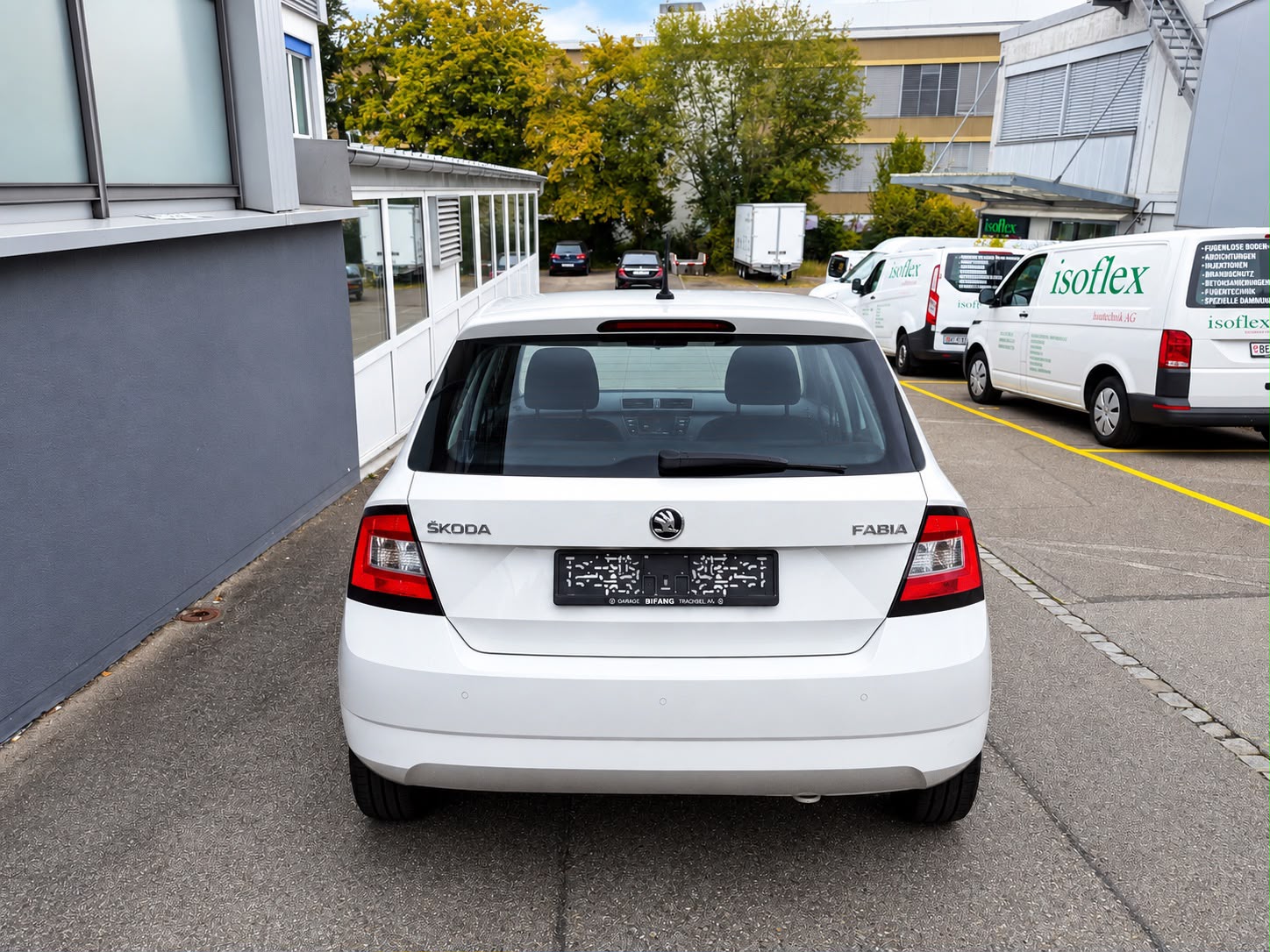SKODA Fabia 1.2 TSI Ambition-image-4