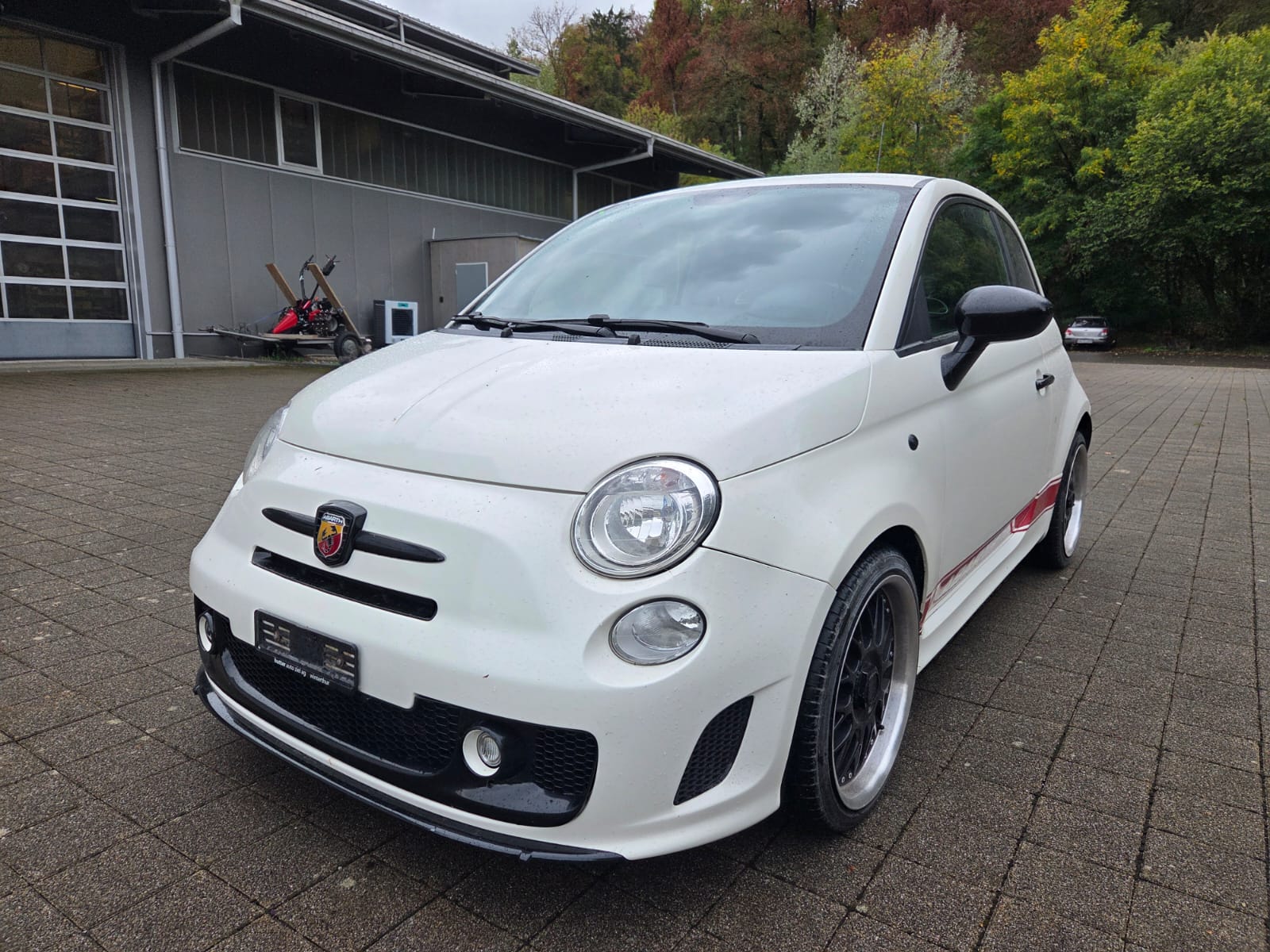 Car photo