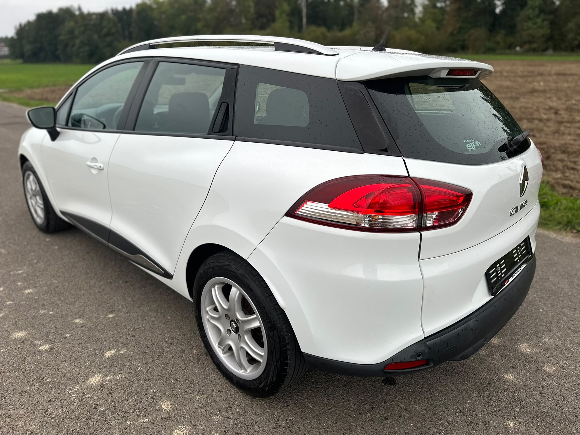 RENAULT Clio Grandtour 1.5 dCi Intens-image-7