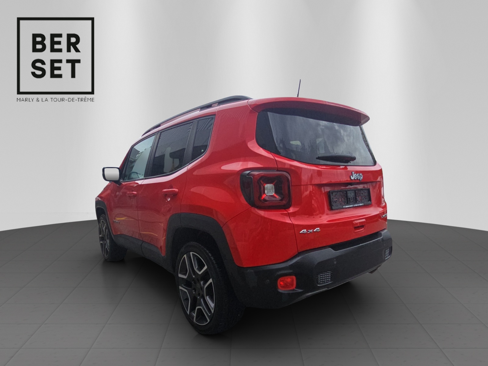 JEEP Renegade 1.3 Turbo Limited AWD-image-2