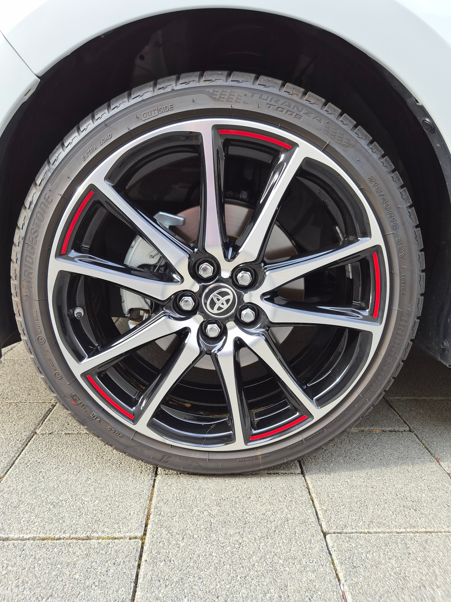 TOYOTA 1.5 VVT-i HSD GR Sport-image-2