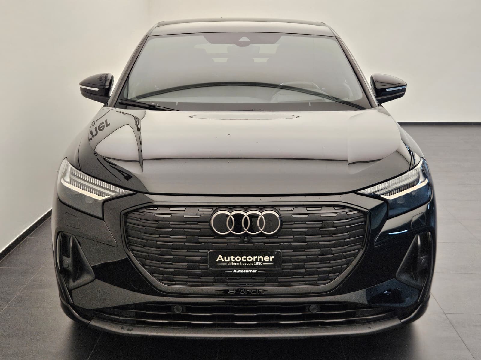 AUDI Q4 Sportback e-tron 50 quattro-image-3