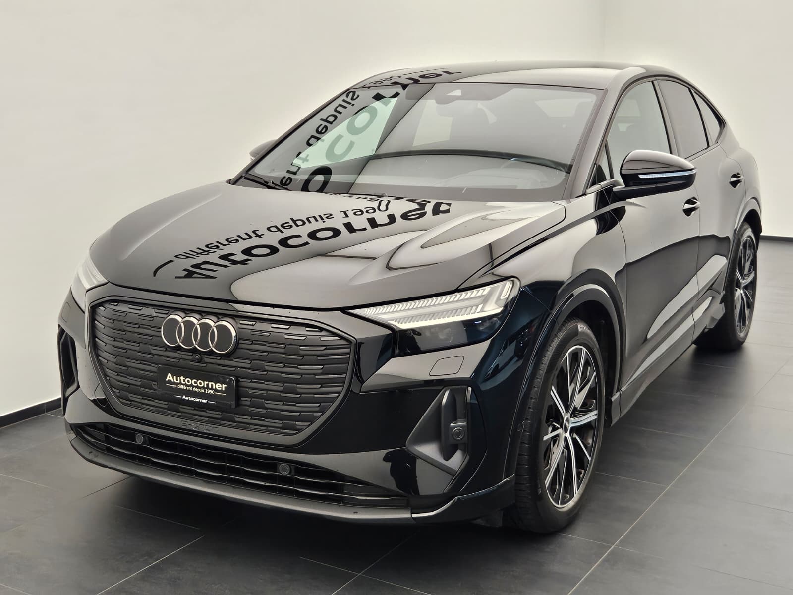 AUDI Q4 Sportback e-tron 50 quattro-image-2