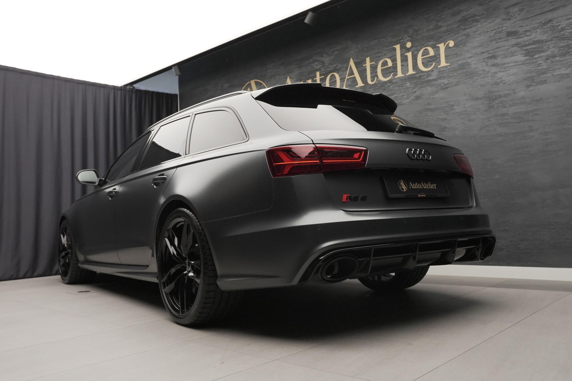 AUDI RS6 Avant 4.0 TFSI V8 performance quattro-image-9