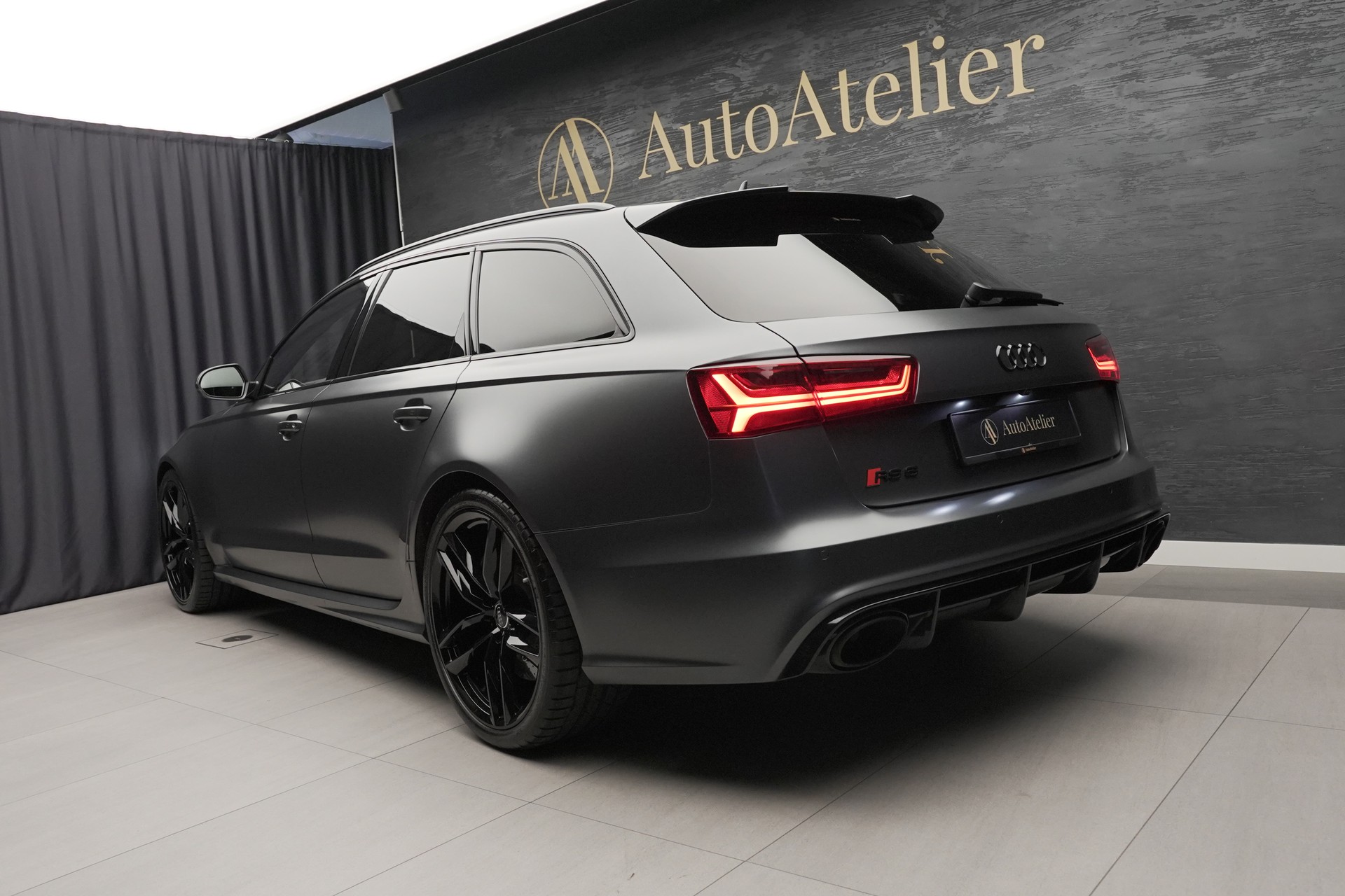 AUDI RS6 Avant 4.0 TFSI V8 performance quattro-image-10