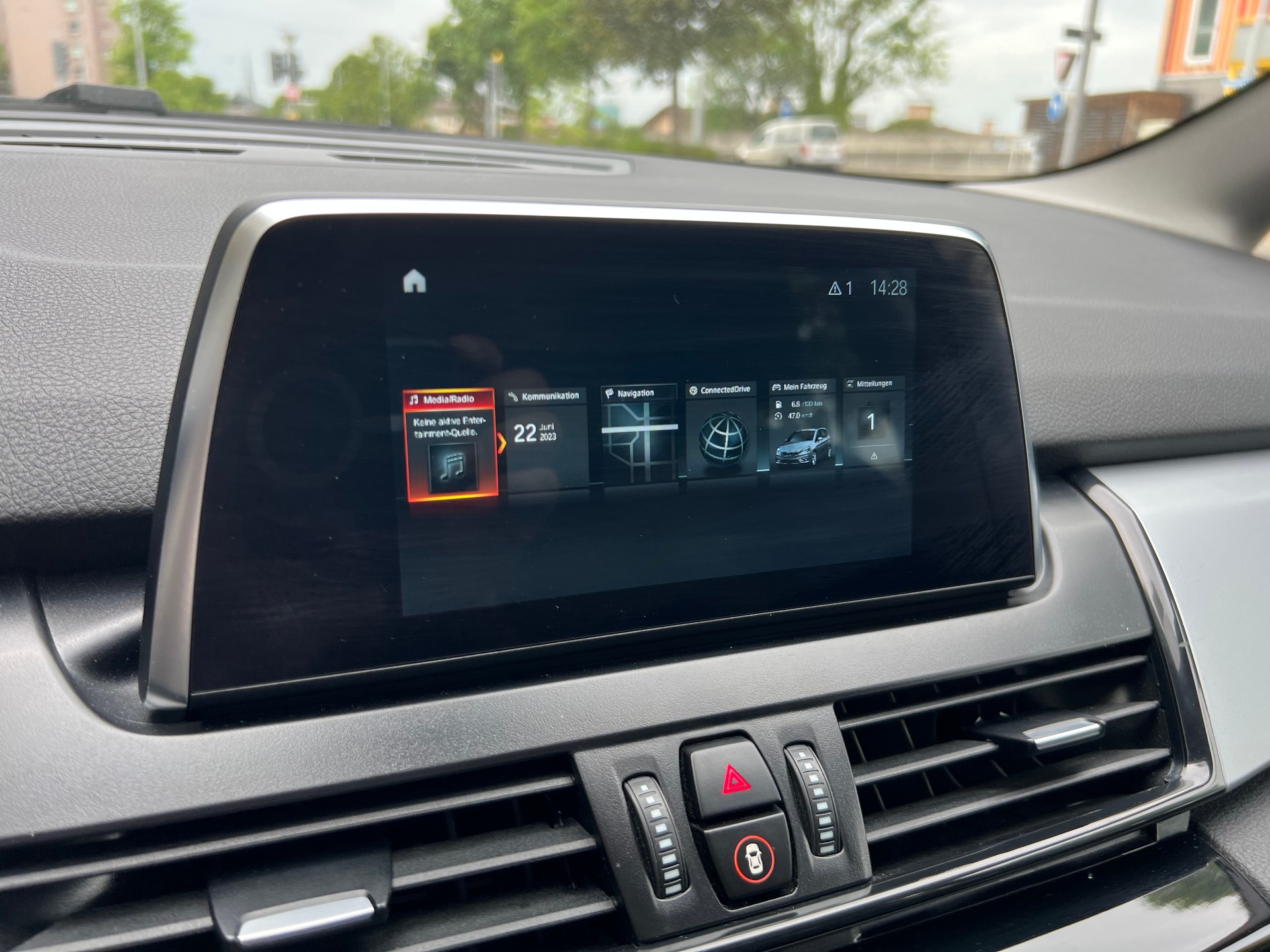 BMW 218d xDrive Gran Tourer Steptronic-image-14