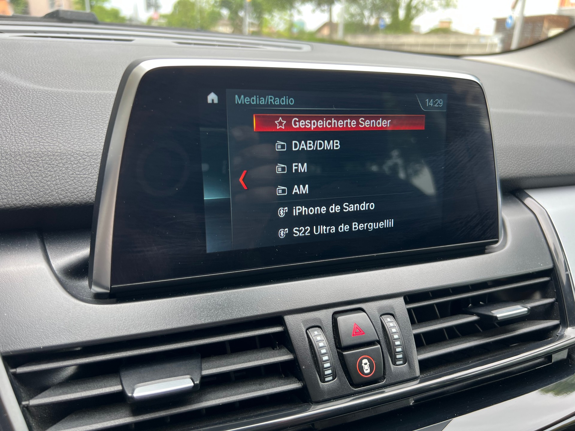 BMW 218d xDrive Gran Tourer Steptronic-image-16