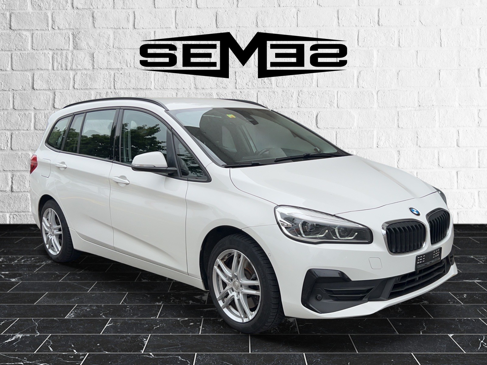 BMW 218d xDrive Gran Tourer Steptronic-image-6