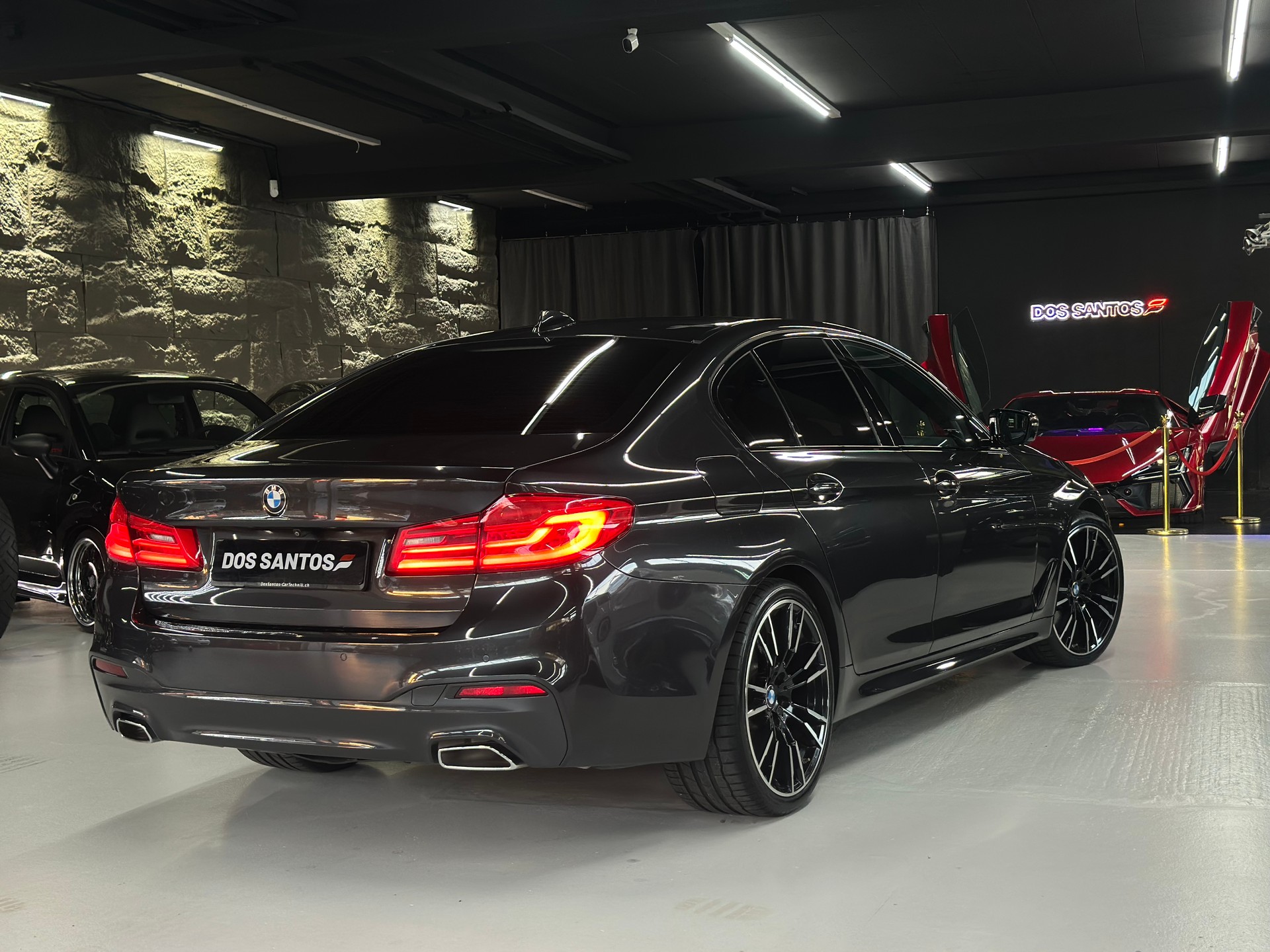BMW 530i xDrive Steptronic-image-1