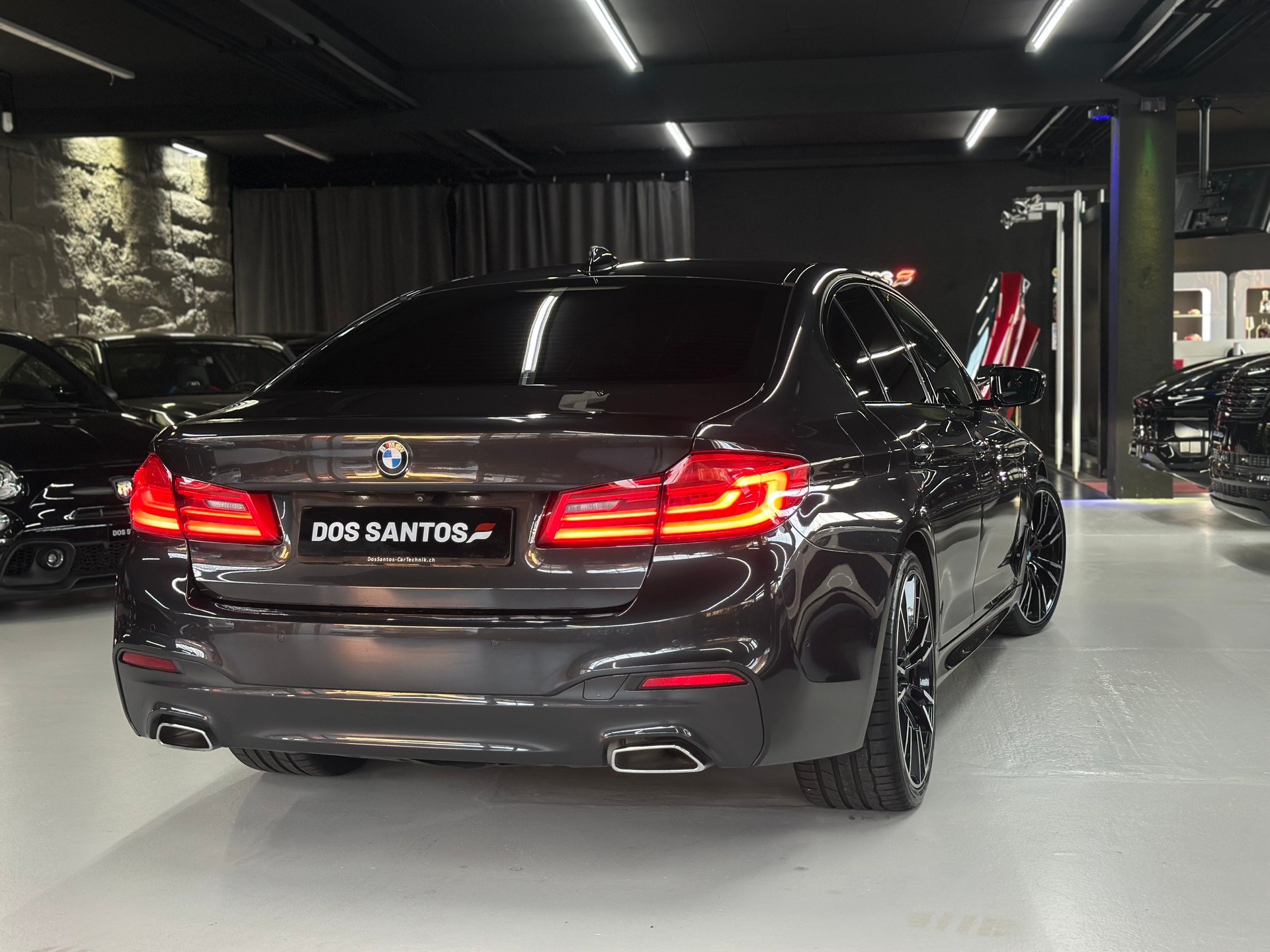 BMW 530i xDrive Steptronic-image-3