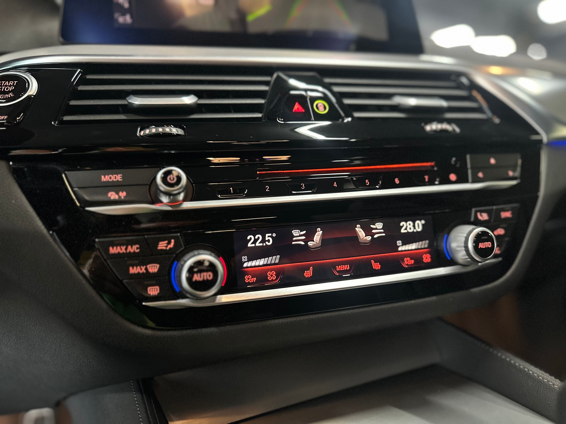 BMW 530i xDrive Steptronic-image-13