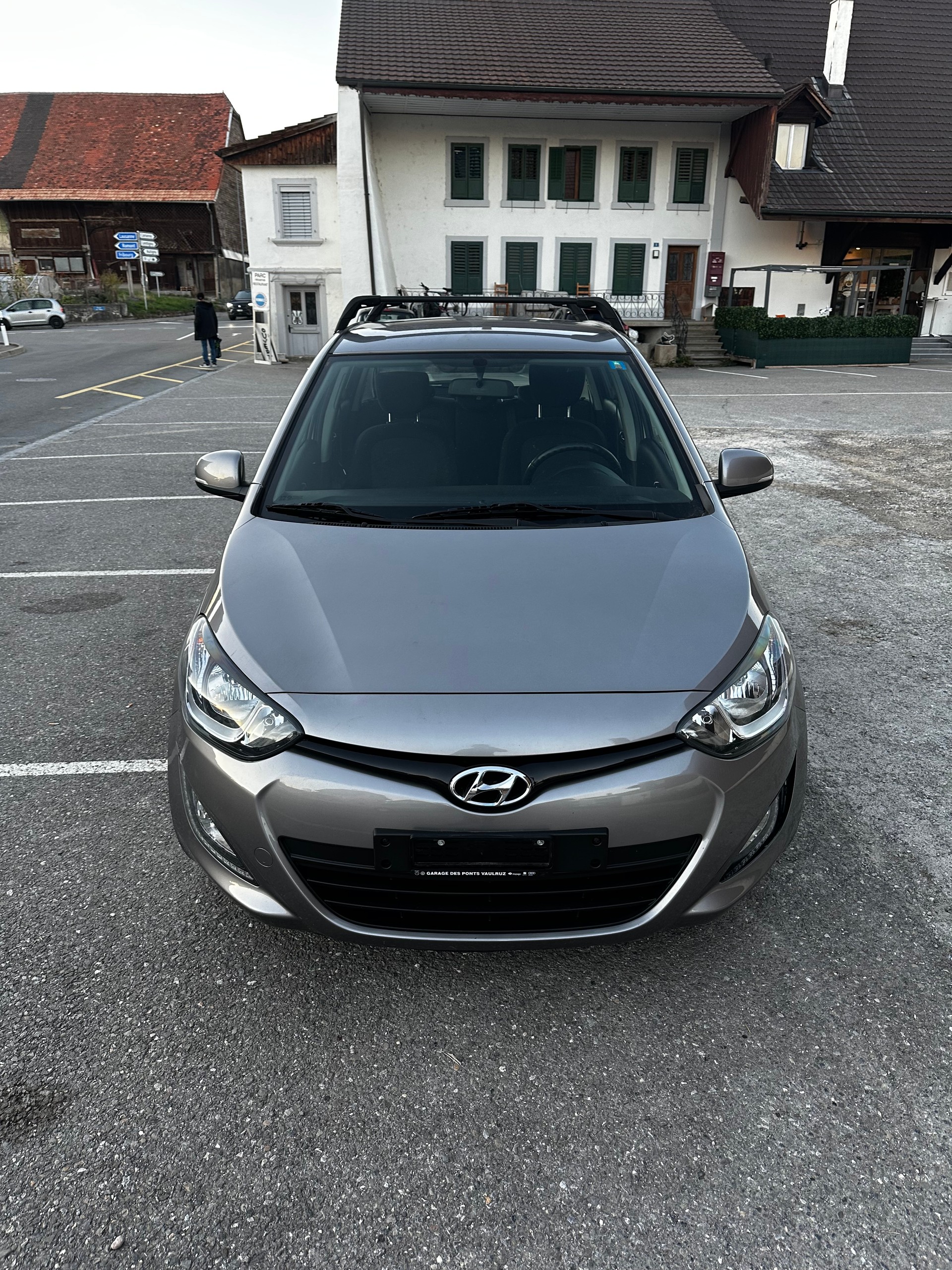 HYUNDAI i20 1.4 Style-image-0