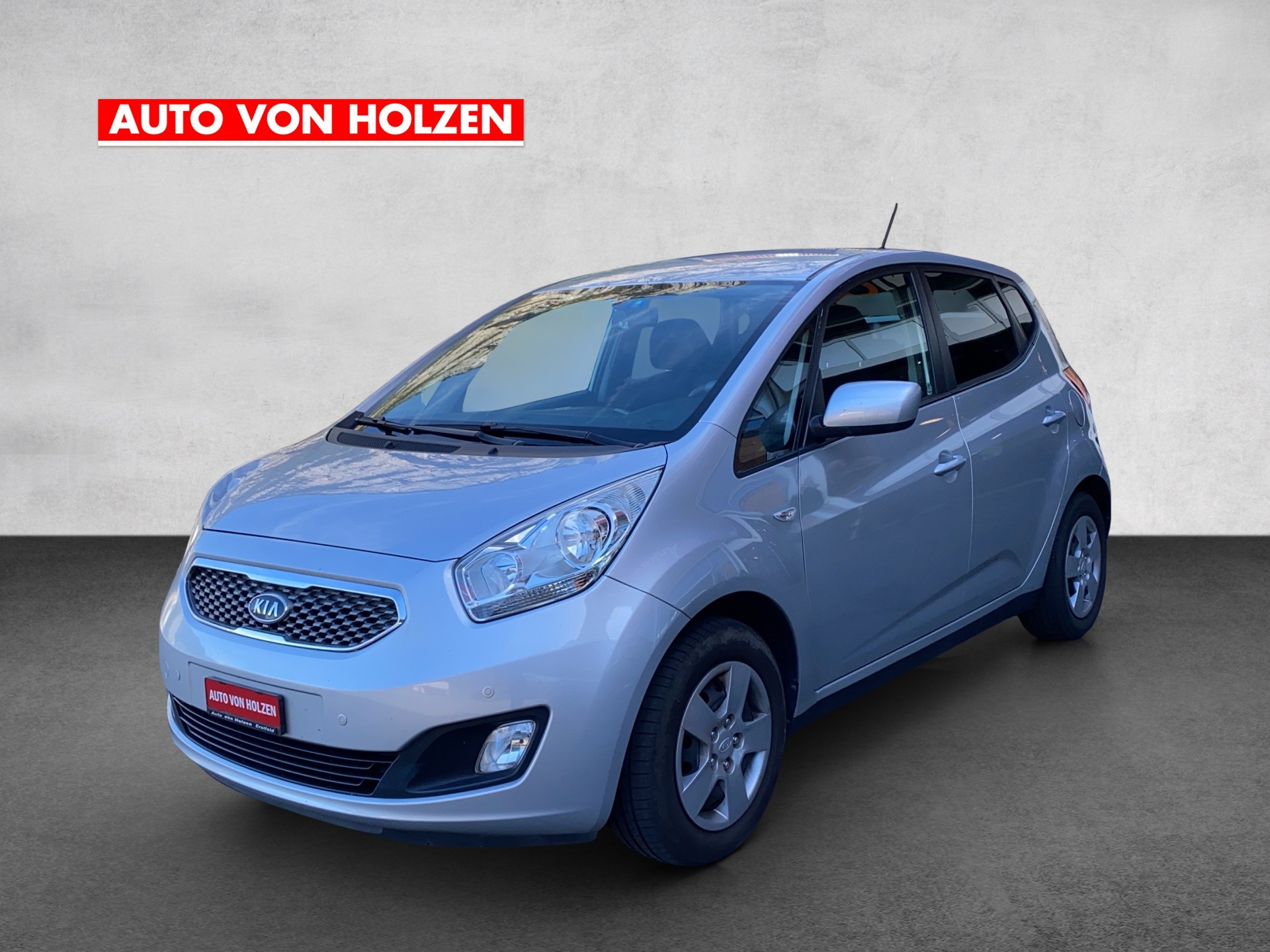 KIA Venga 1.6 CVVT Trend Automatic-image-1