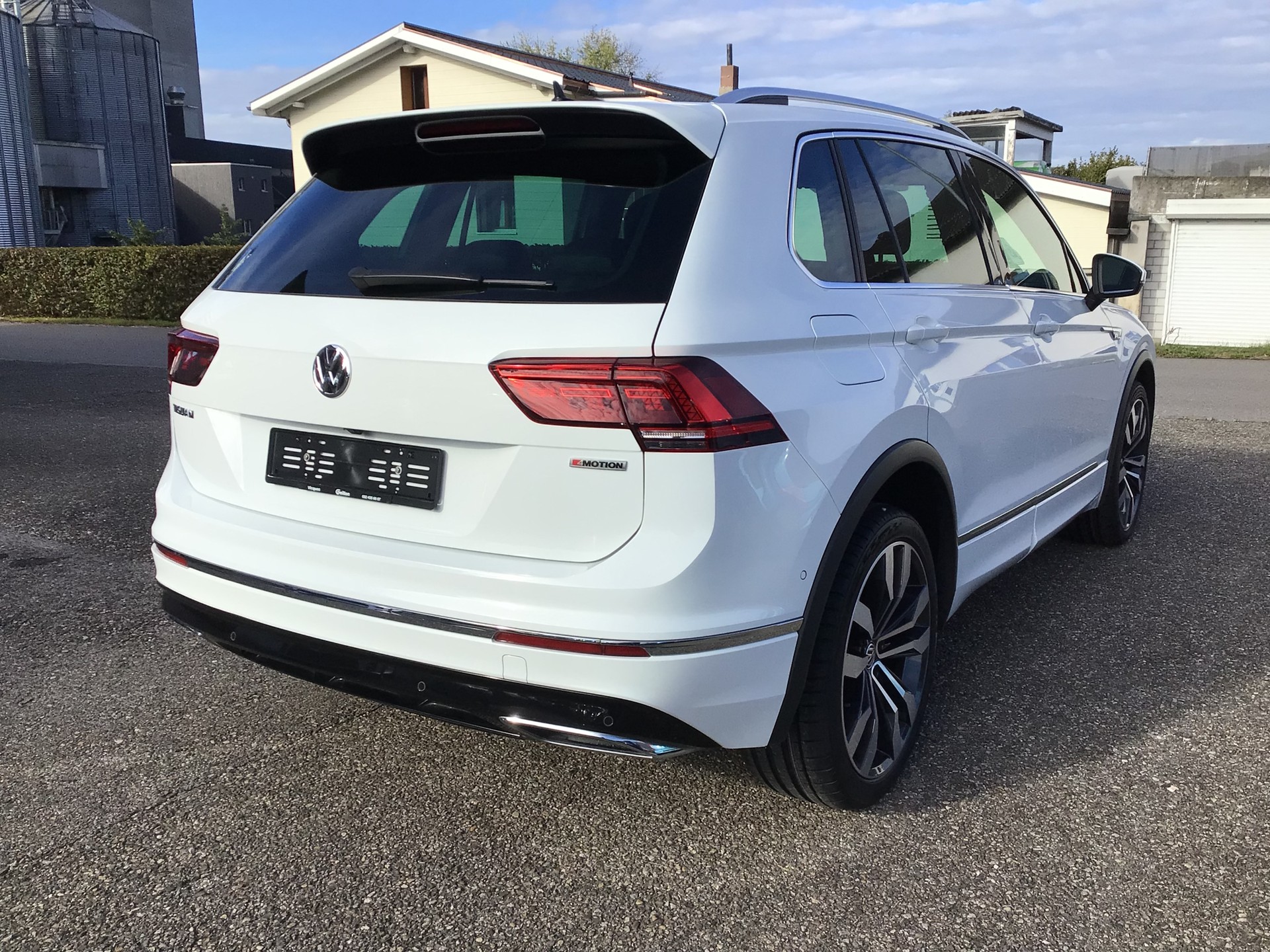 VW Tiguan 2.0TSI Highline 4Motion DSG-image-13