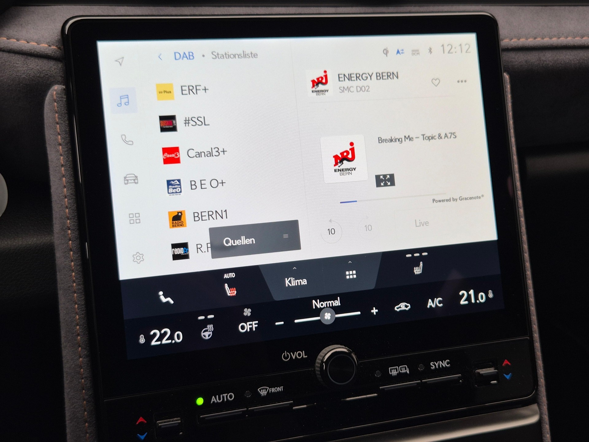 LEXUS LBX 1.5 Hybrid Cool-image-13