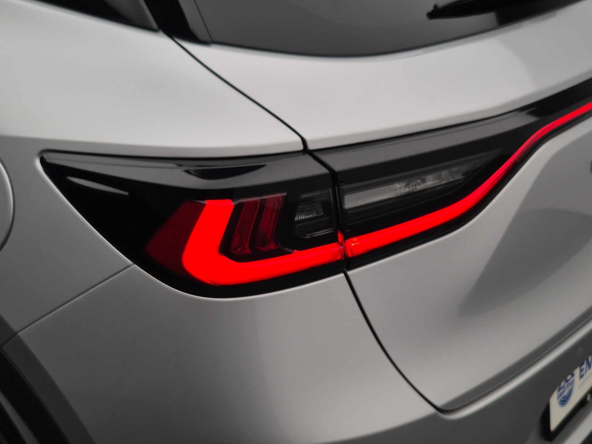 LEXUS LBX 1.5 Hybrid Cool-image-17