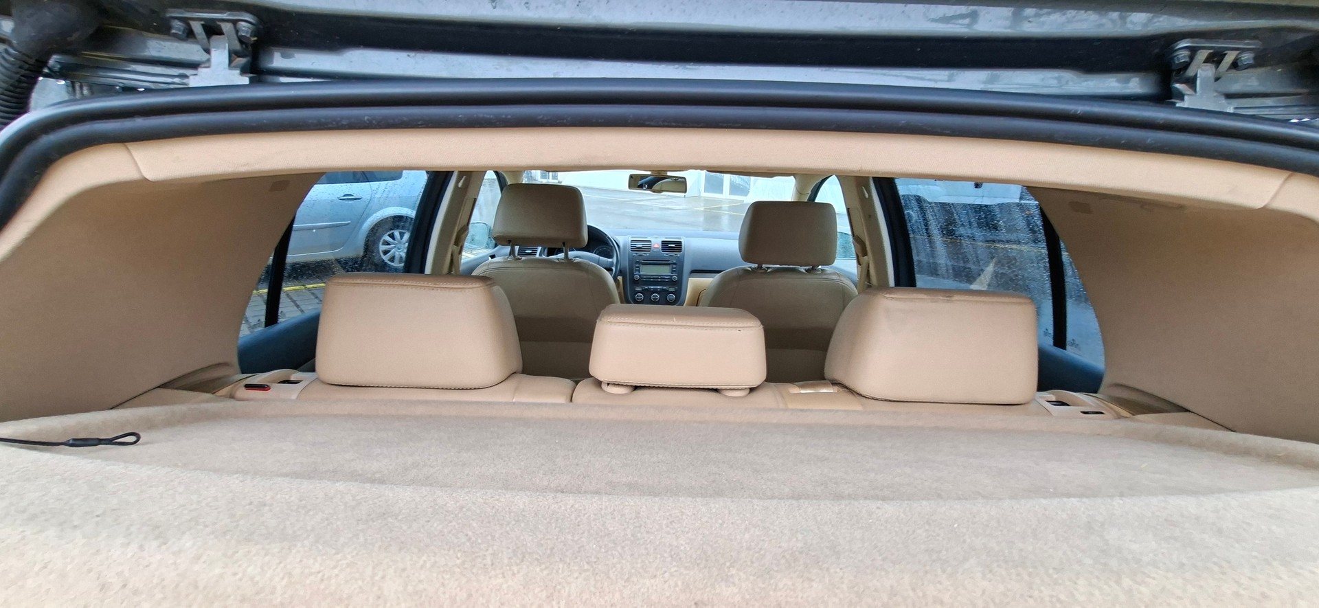 VW Golf 1.6 FSI Comfortline-image-7