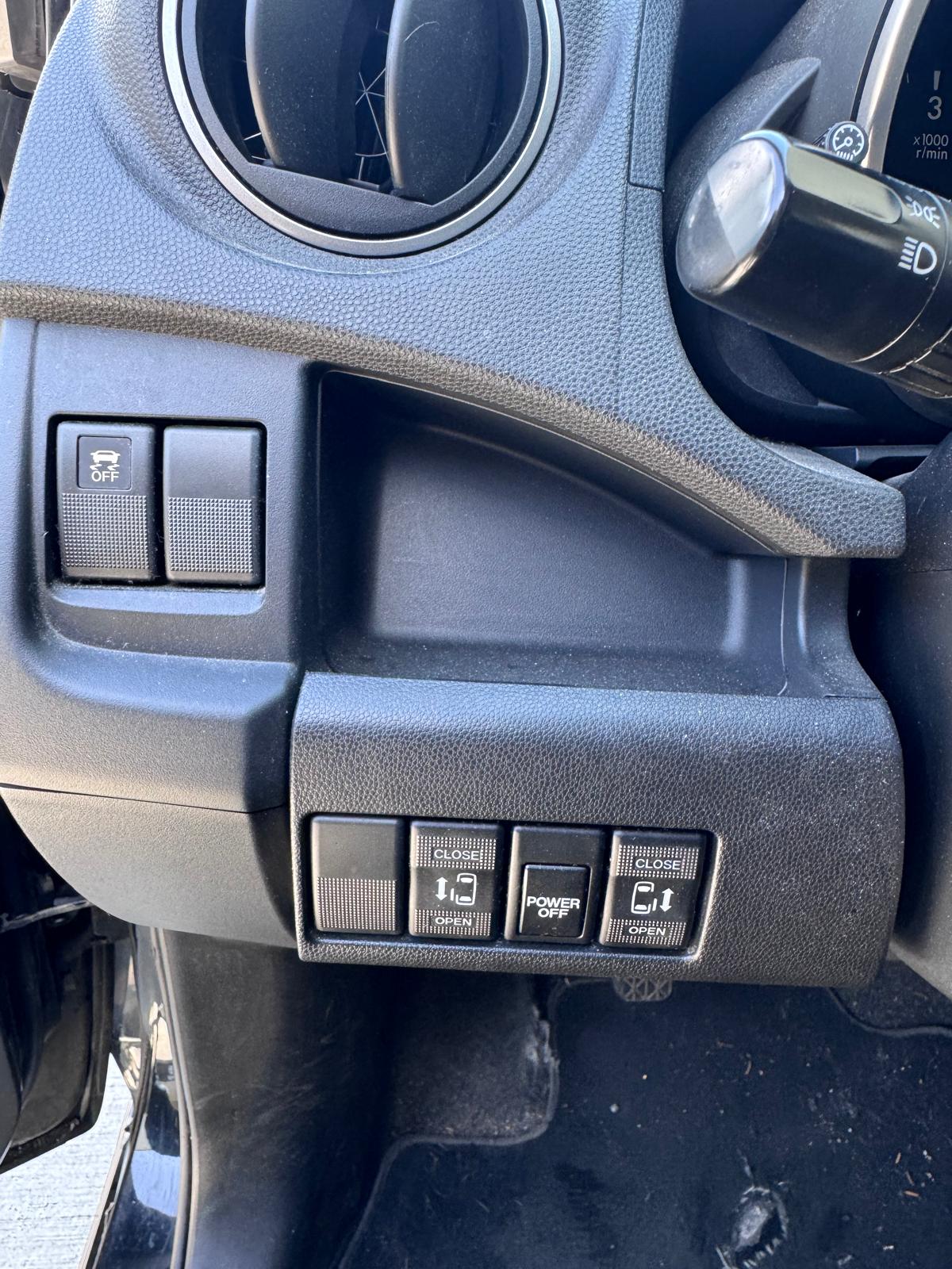 MAZDA 5 1.6 16V CD Sport-image-9