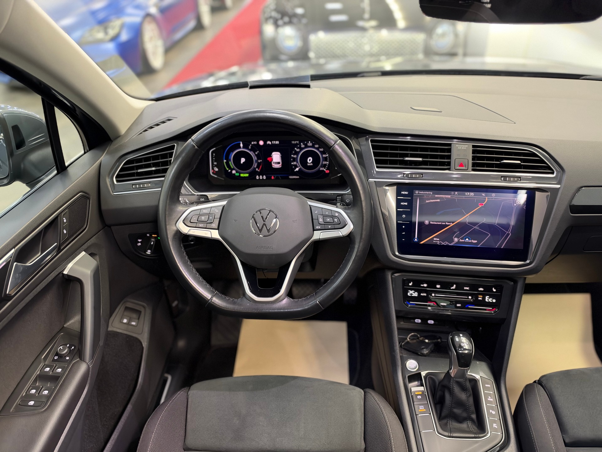 VW Tiguan 1.4TSI PHEV R-Line DSG-image-10