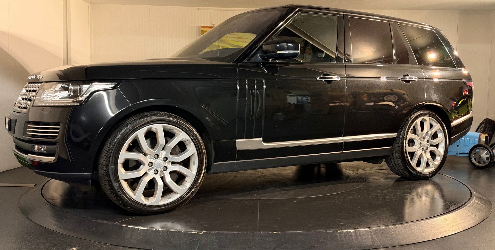 LAND ROVER Range Rover 4.4 SDV8 Autobiography Automatic-image-8