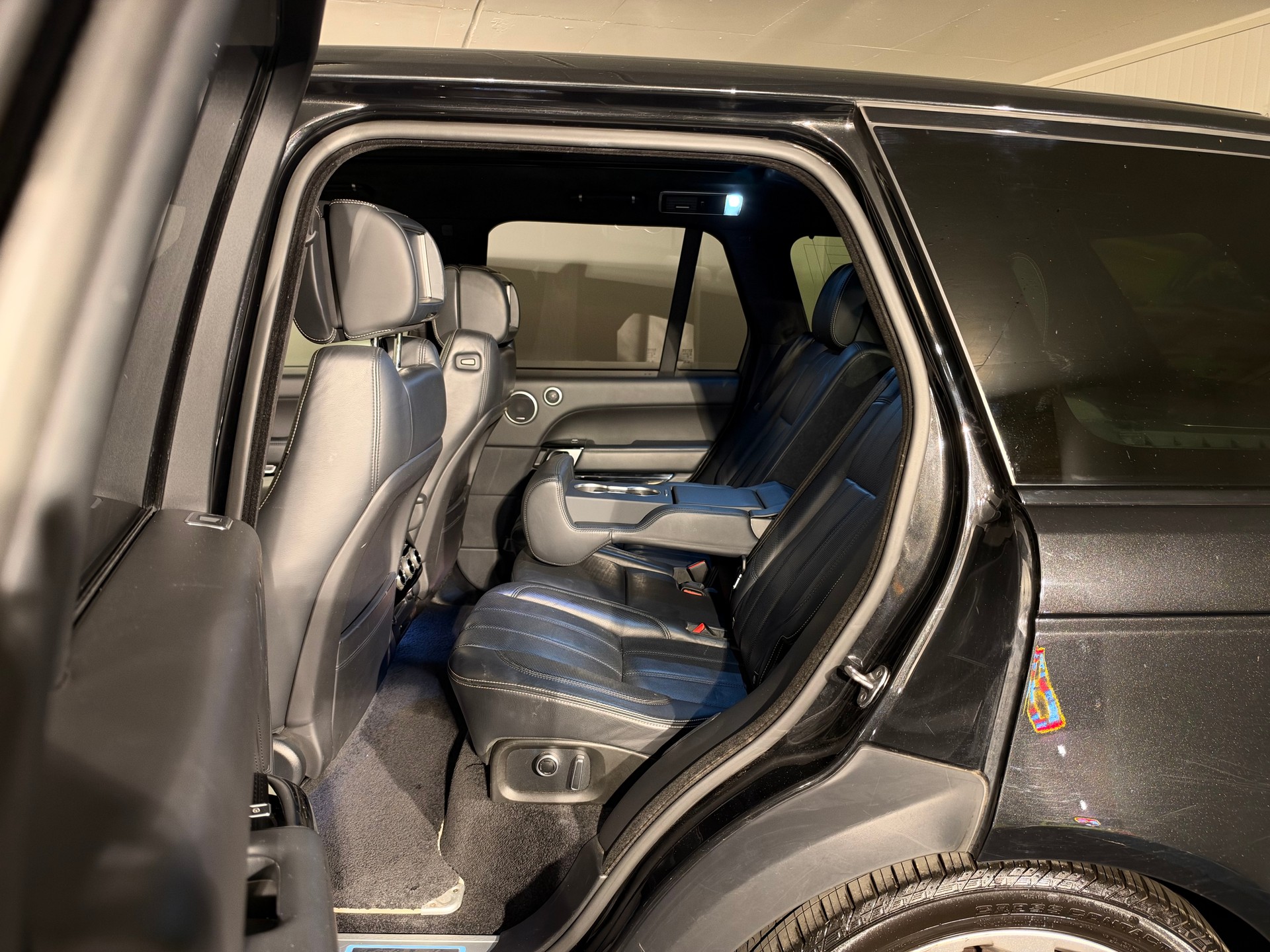 LAND ROVER Range Rover 4.4 SDV8 Autobiography Automatic-image-22