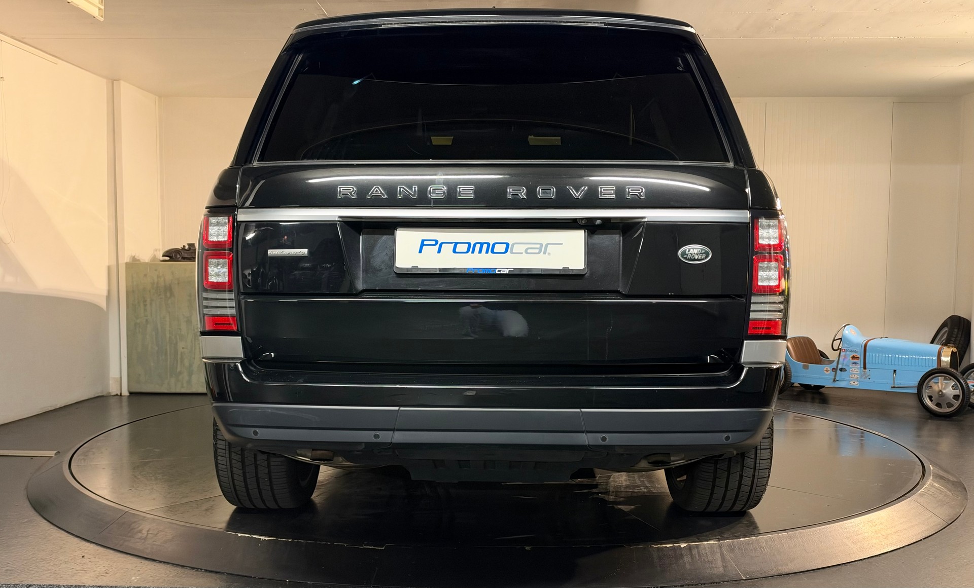 LAND ROVER Range Rover 4.4 SDV8 Autobiography Automatic-image-5
