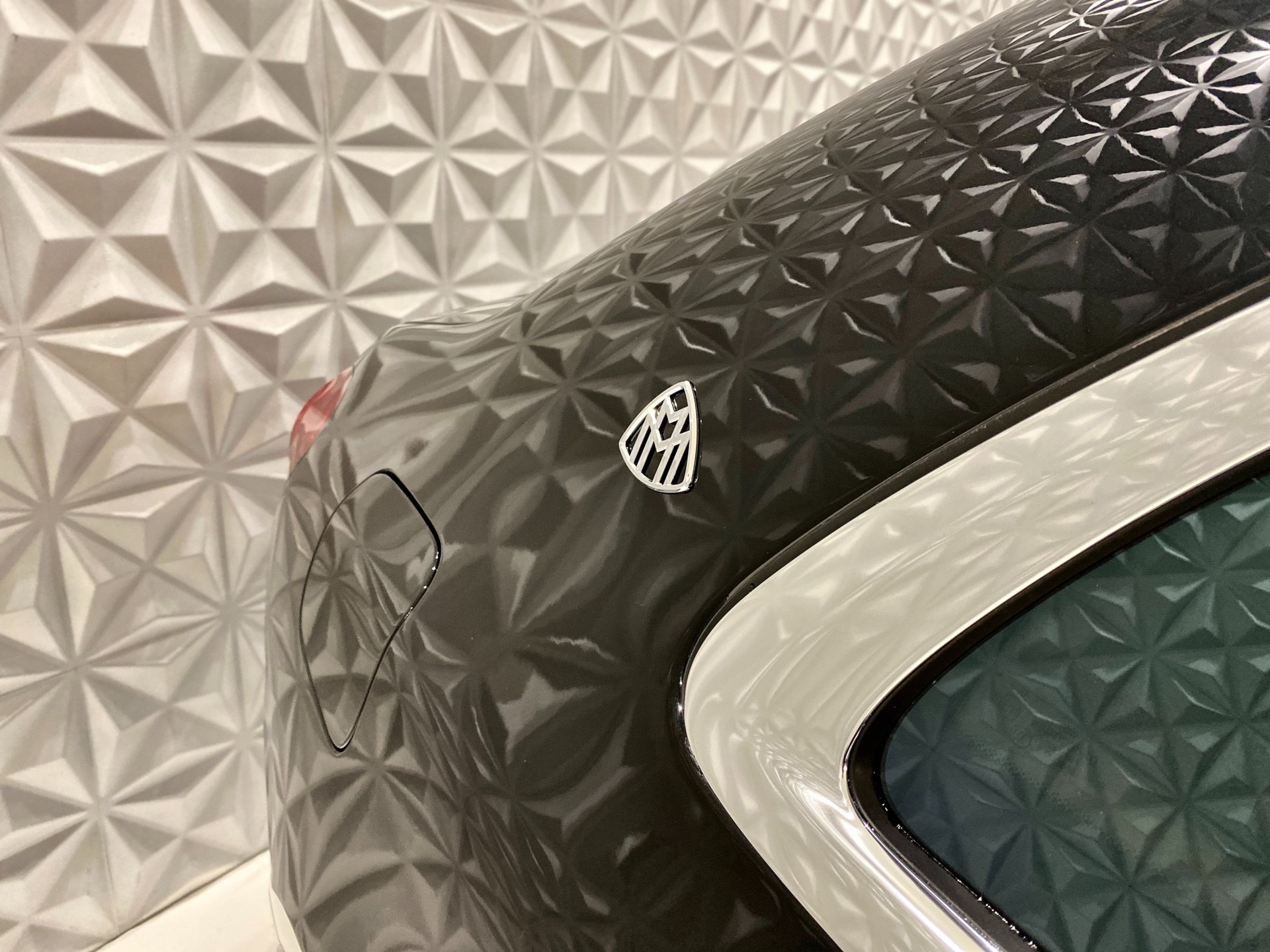 MERCEDES-BENZ S 560 Maybach 4Matic 9G-Tronic-image-10