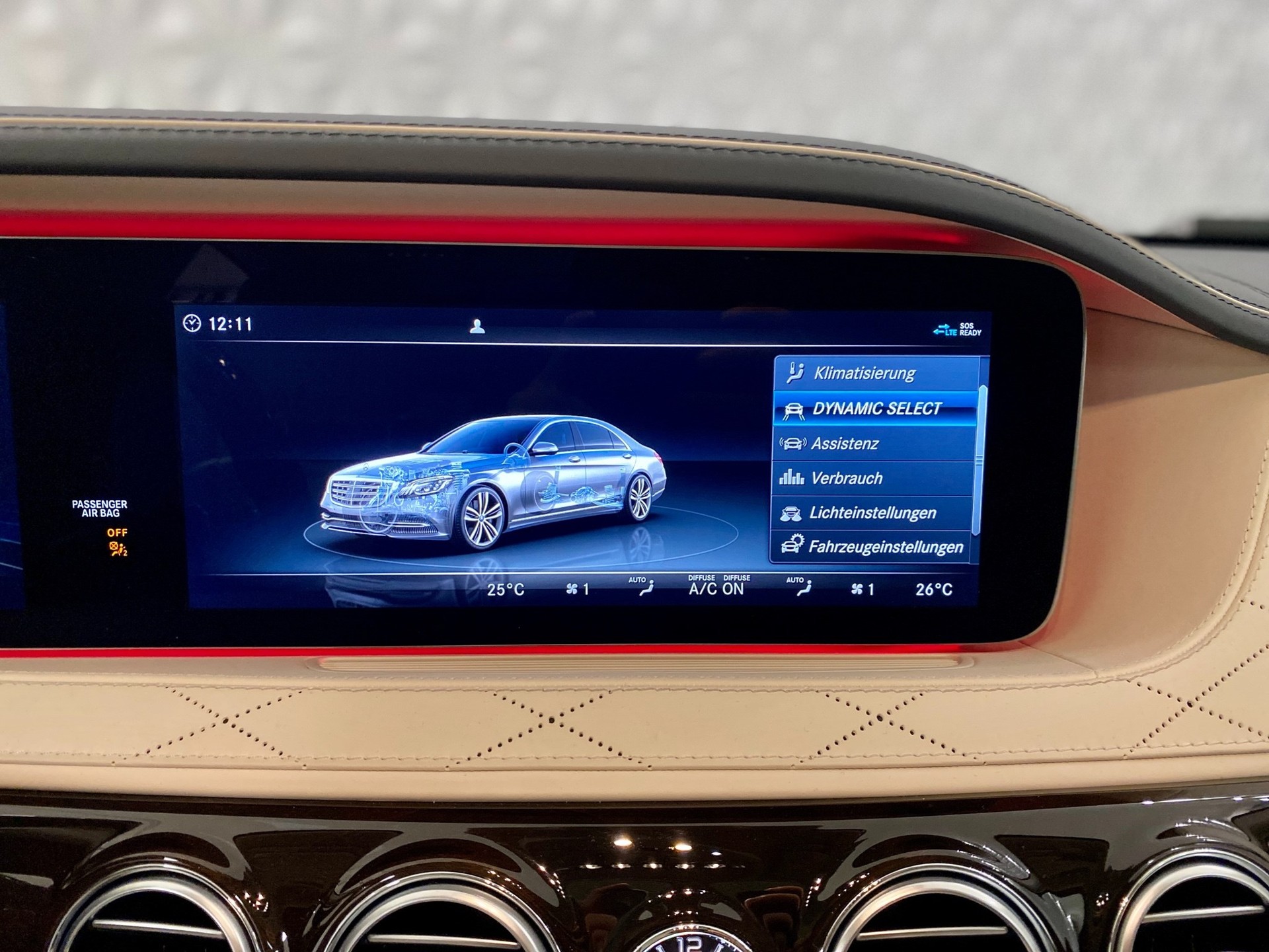 MERCEDES-BENZ S 560 Maybach 4Matic 9G-Tronic-image-27